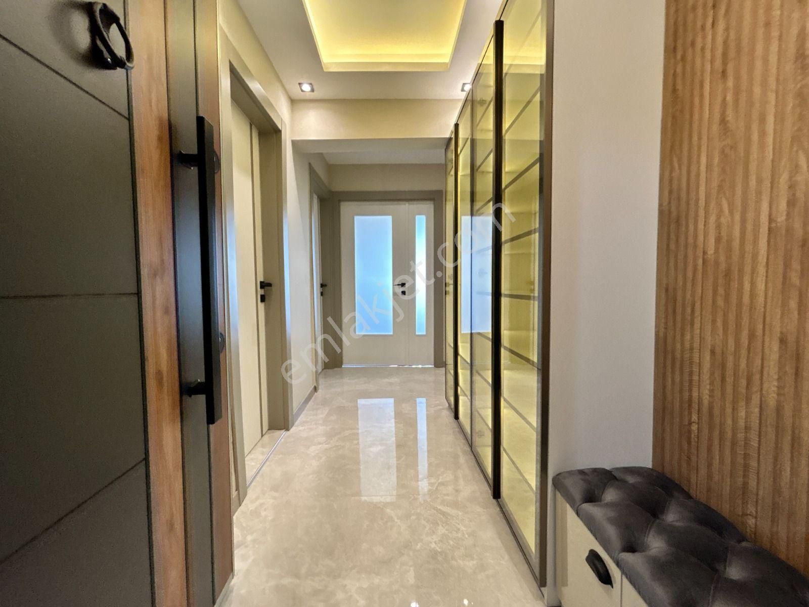 Atanora Vadi'den 2+1+ebb Arakatta Lüks Yapılı Malazgirt Bulvarı Yanı - Görsel 13