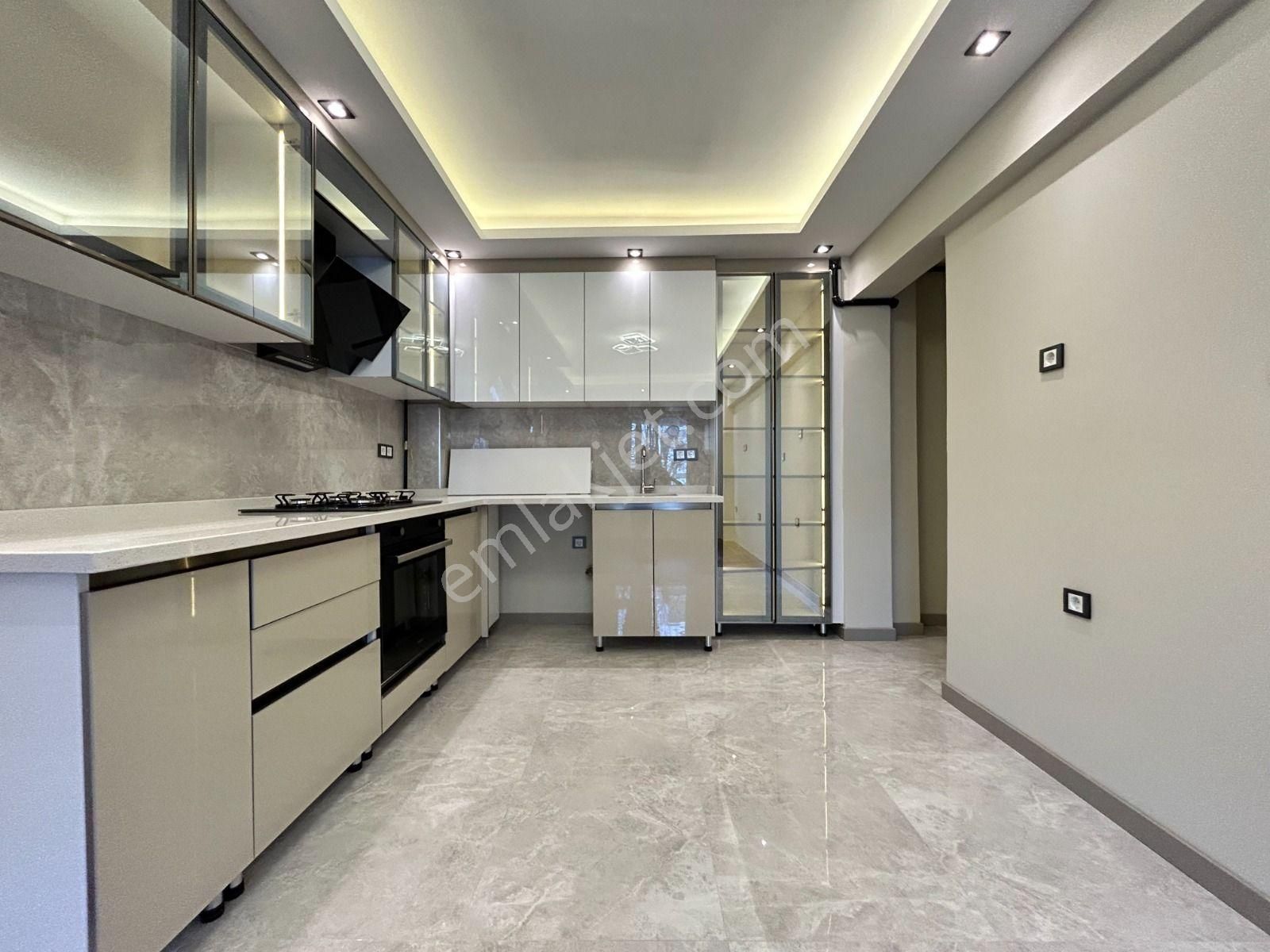 Atanora Vadi'den 2+1+ebb Arakatta Lüks Yapılı Malazgirt Bulvarı Yanı - Görsel 19