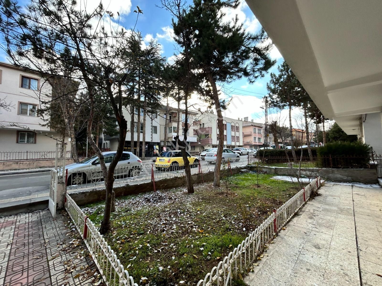 Atanora Vadi'den 2+1+ebb Arakatta Lüks Yapılı Malazgirt Bulvarı Yanı - Görsel 31