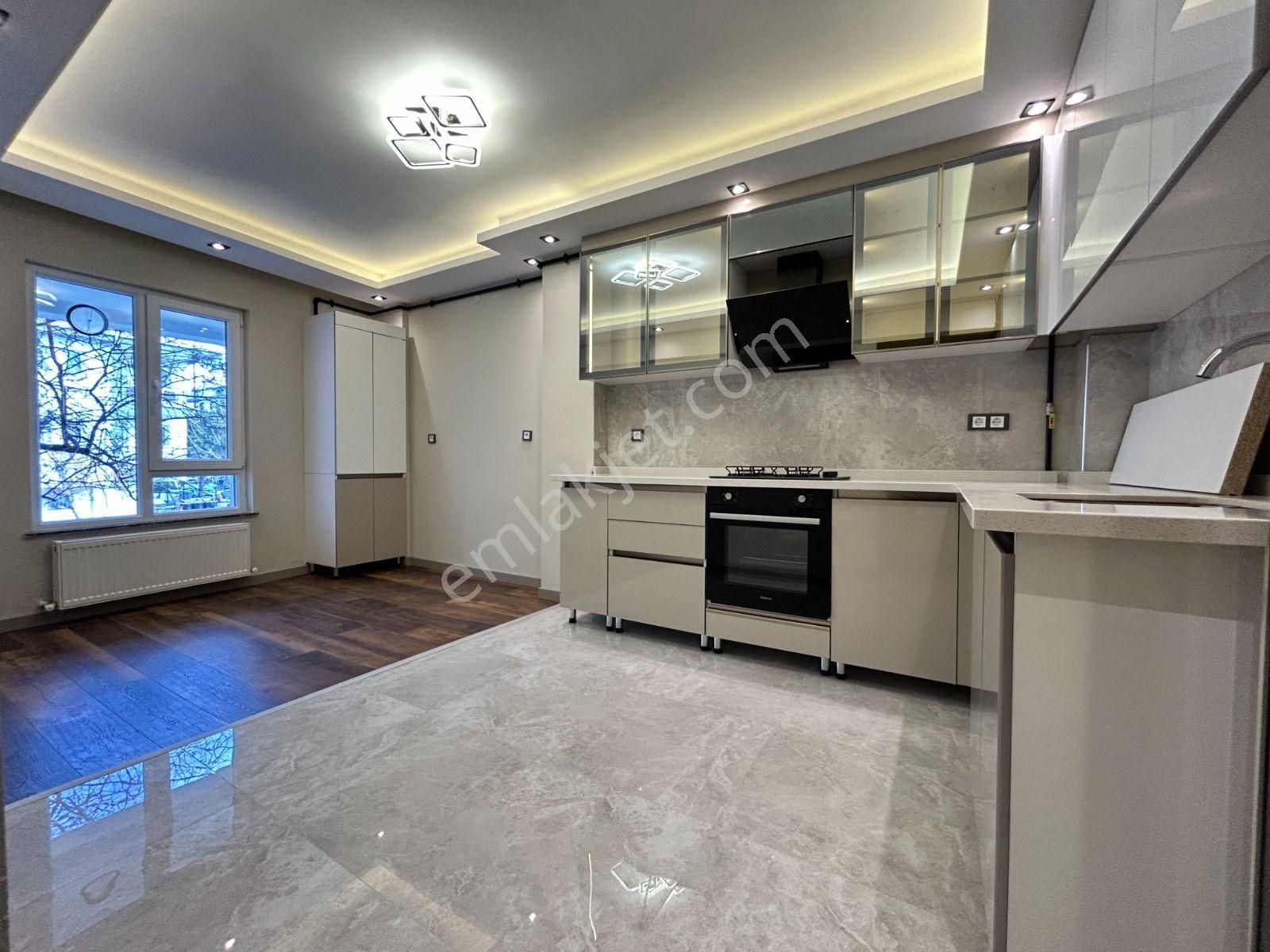 Atanora Vadi'den 2+1+ebb Arakatta Lüks Yapılı Malazgirt Bulvarı Yanı - Görsel 18