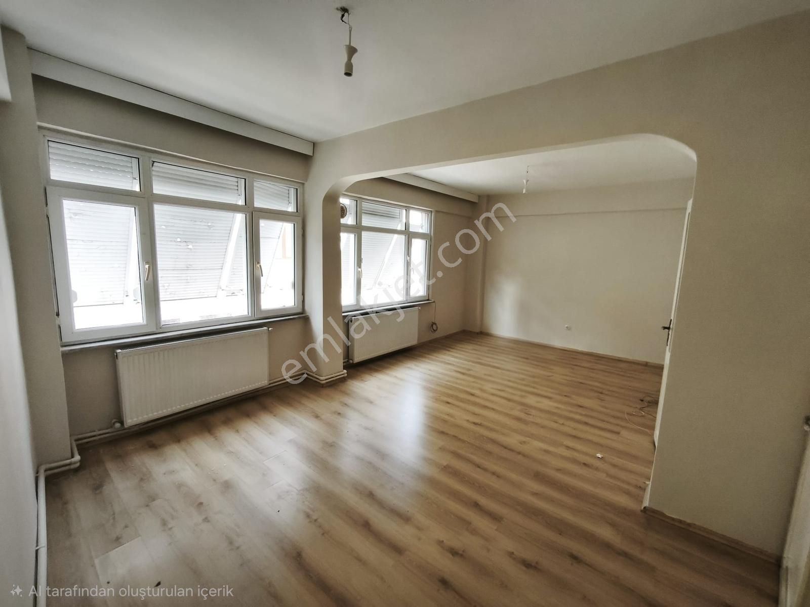 Üsküdar'ın Kalbinde 2+1 Daire - Görsel 15