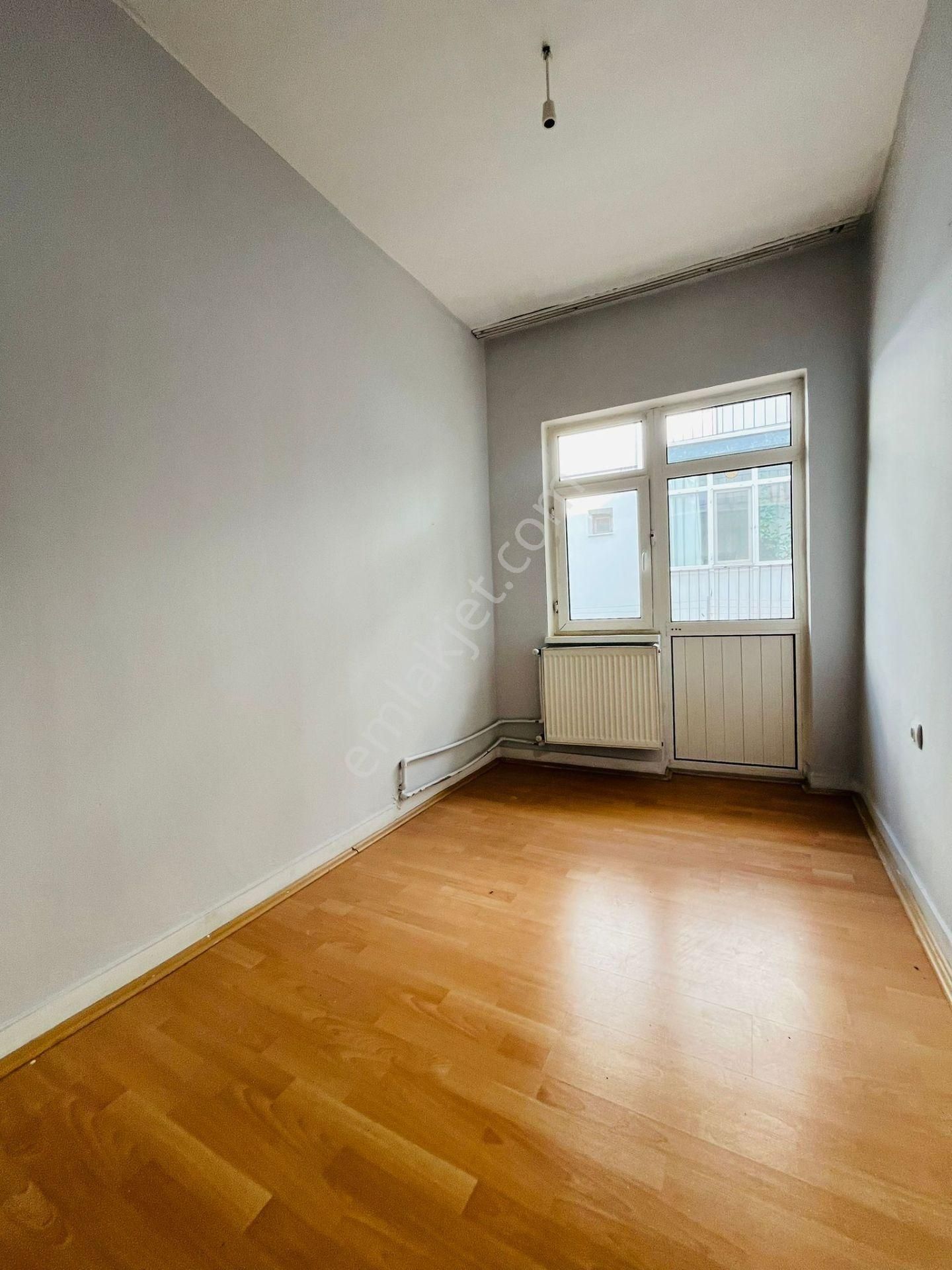 Münzeviler Cad. Dibi Katta Satılık 3+1 Daire !!! - Görsel 8