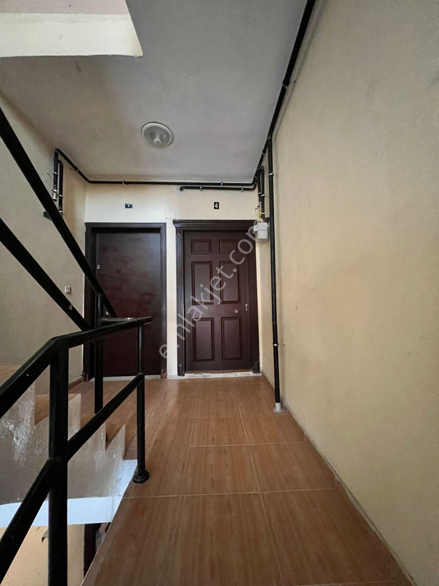 Karınca'dan Eski Mezitli'de Müstakil Tadında Geniş 2+1 Kiralık ! - Görsel 34