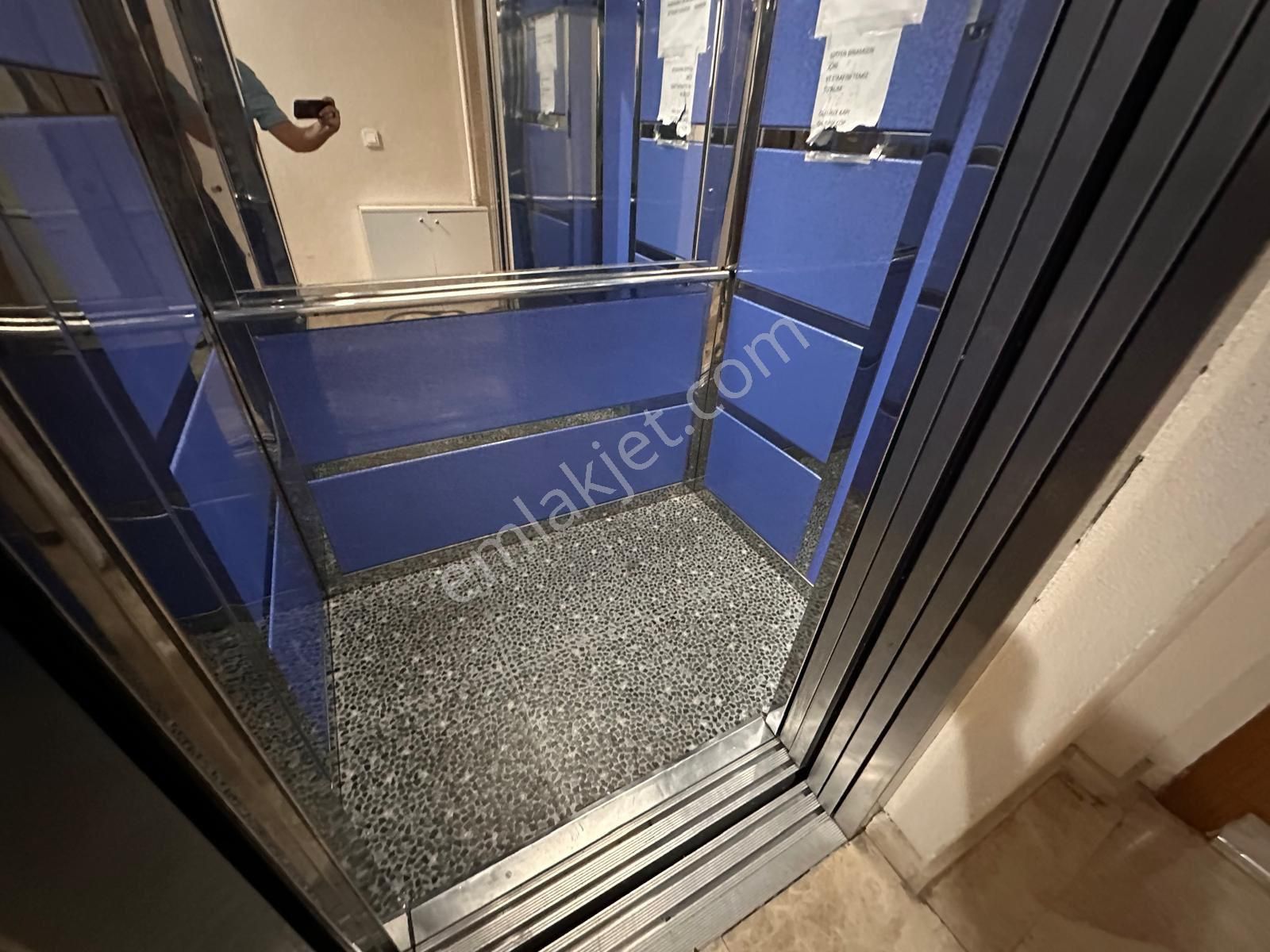 Çekmeköy Kirazlıdere Mah. 2+1,85m2,iskanlı Ara Kat Daire - Görsel 21