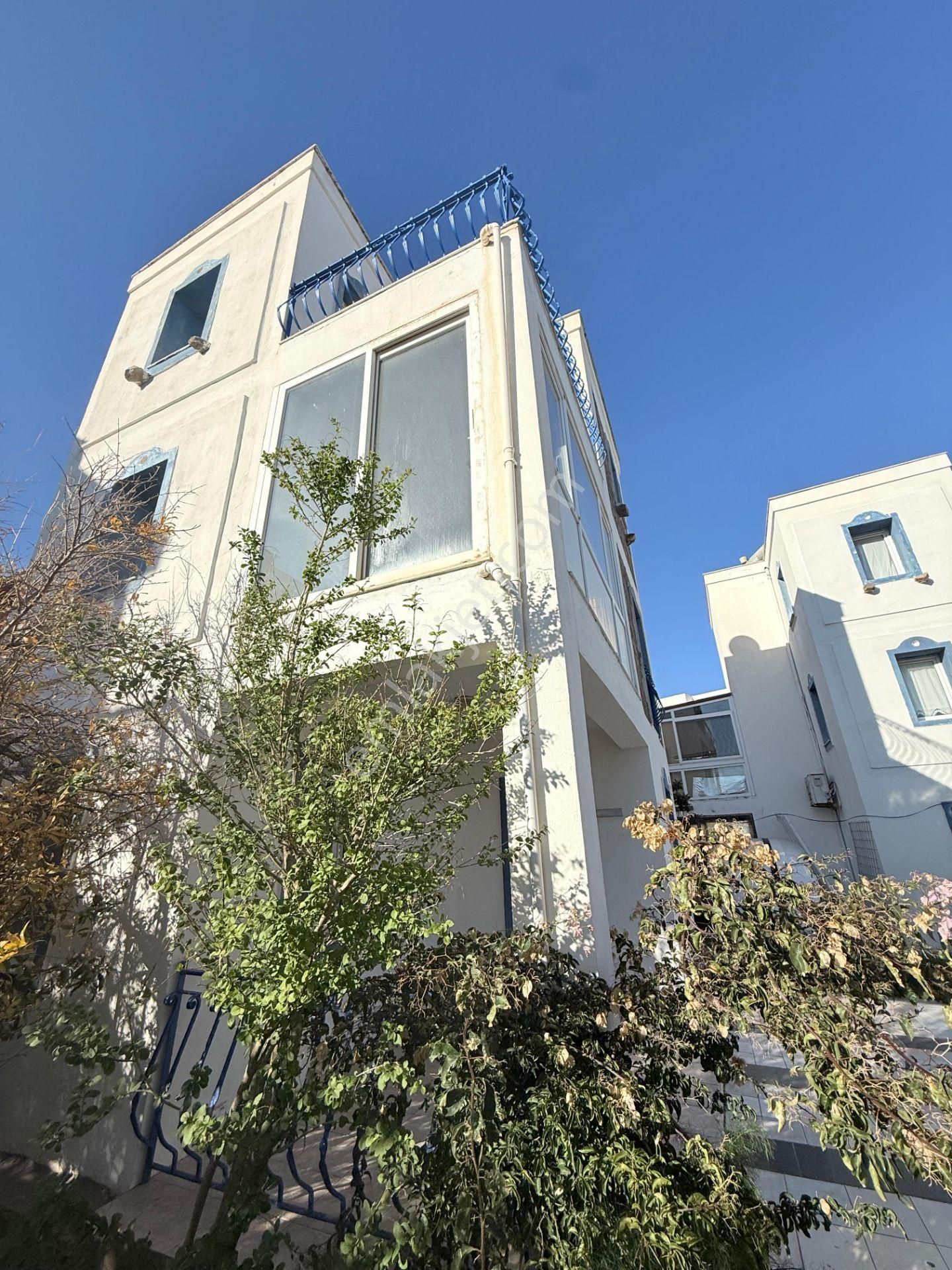 Koyunbaba Migros Arkası Eşyasız Müstakil Kiralık 2+1 Villa