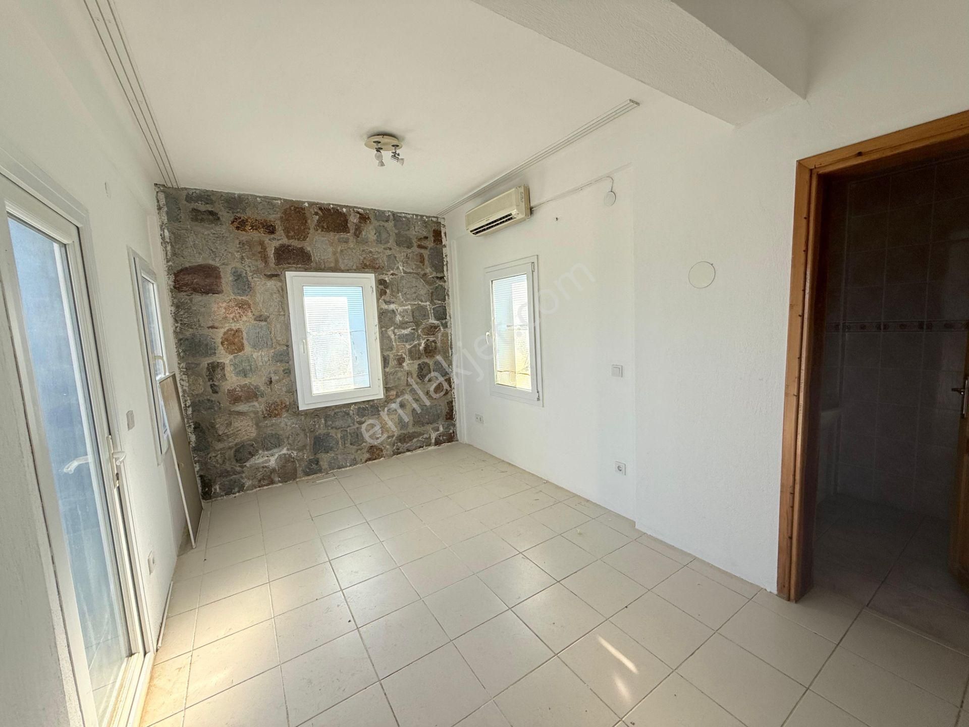 Koyunbaba Migros Arkası Eşyasız Müstakil Kiralık 2+1 Villa - Görsel 8