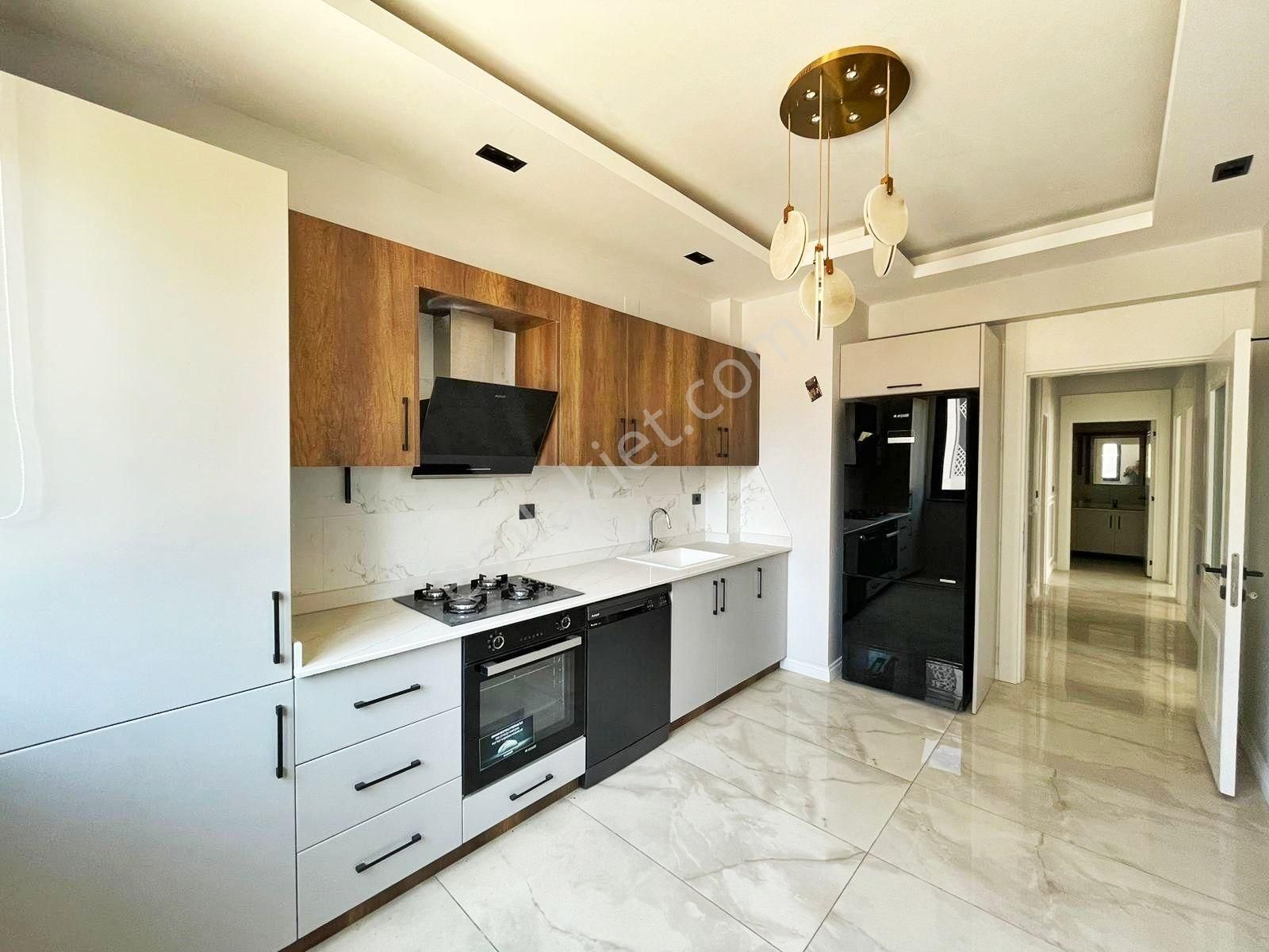 Fıstıklık'ta Sıfır! Site İçerisinde Kat Seçenekleriyle U.lüx 2+1