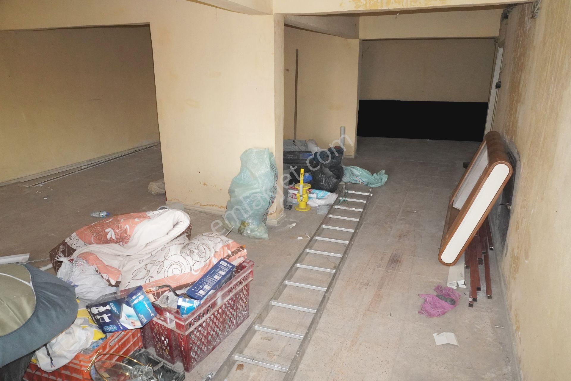 Egekentte Fiyat Düştü Kiralık Dükkan 90 M2 Çiğli Serkan Dan - Görsel 8
