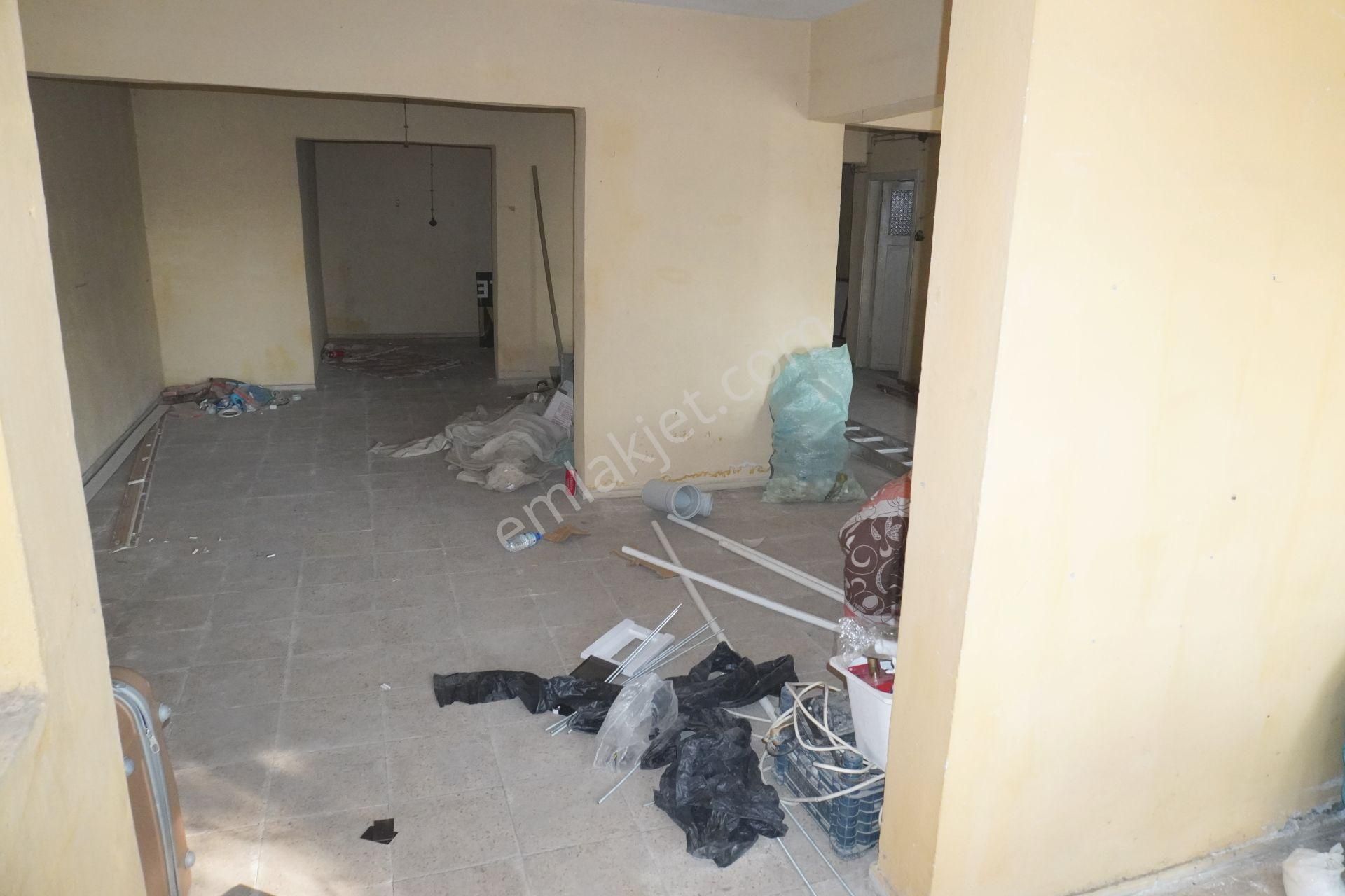 Egekentte Fiyat Düştü Kiralık Dükkan 90 M2 Çiğli Serkan Dan - Görsel 6
