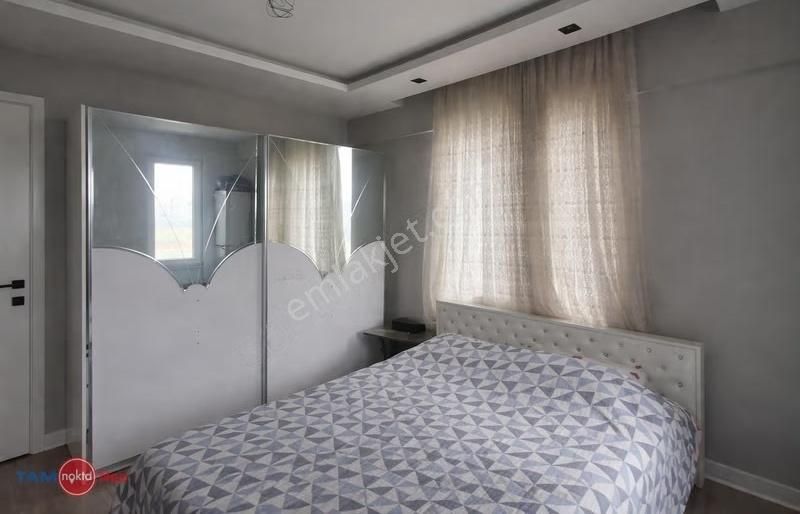 Özel Tadilatlı Yerden Isıtmalı Konforlu Satılık Daire - Görsel 16