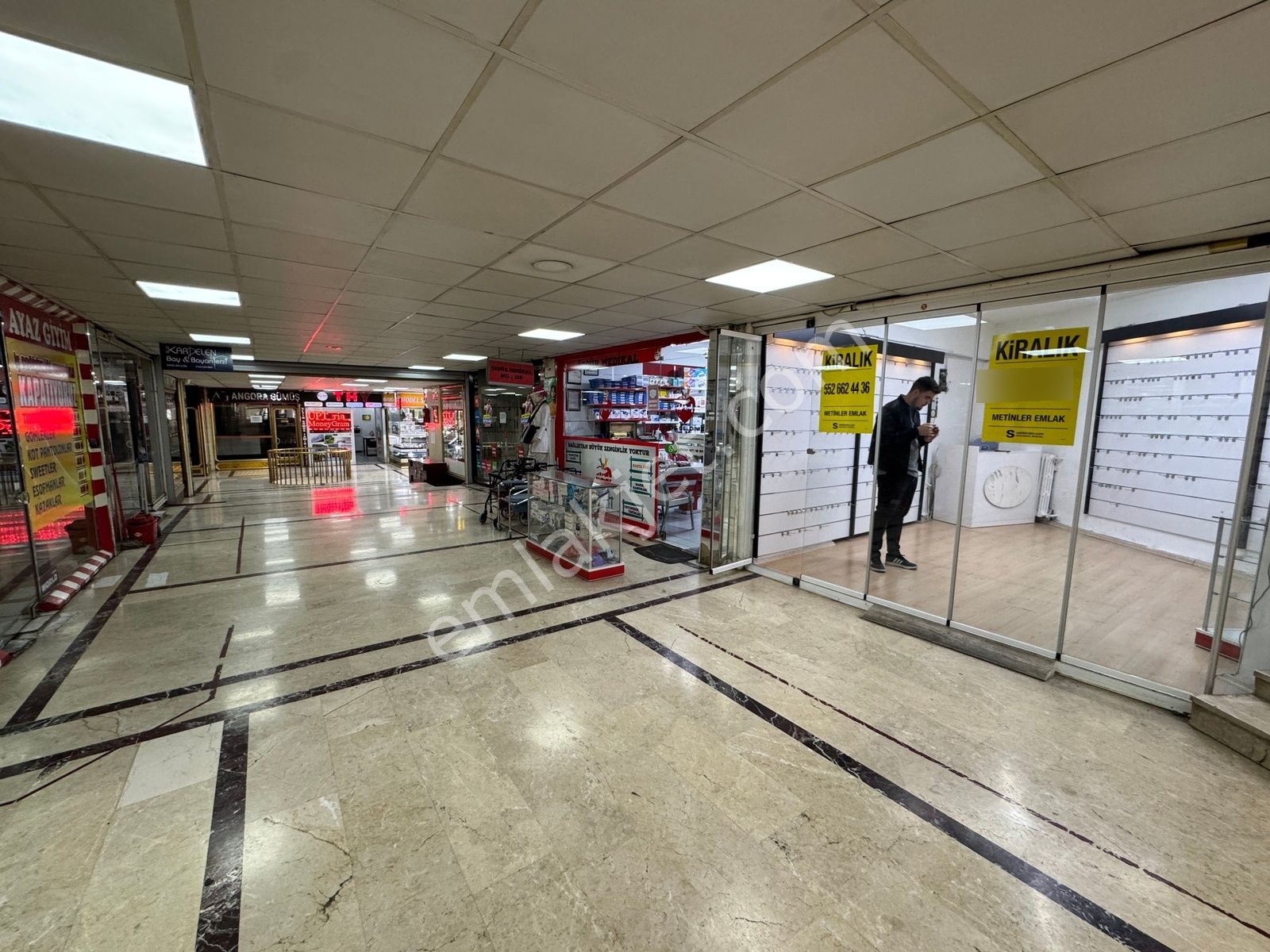 Etlik Ticaret Merkezi İçinde Hazır Kurulu Standlı Her İşe Uygun - Görsel 11