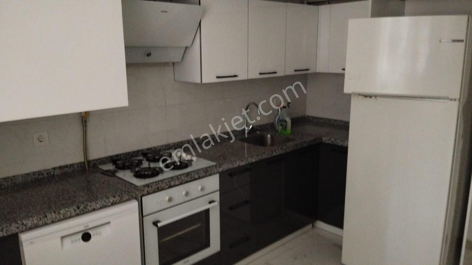 Siyavuşpaşa Merkezde 3 Yıllık Binada3+1 Satılık Bahçekatı Daire - Görsel 2