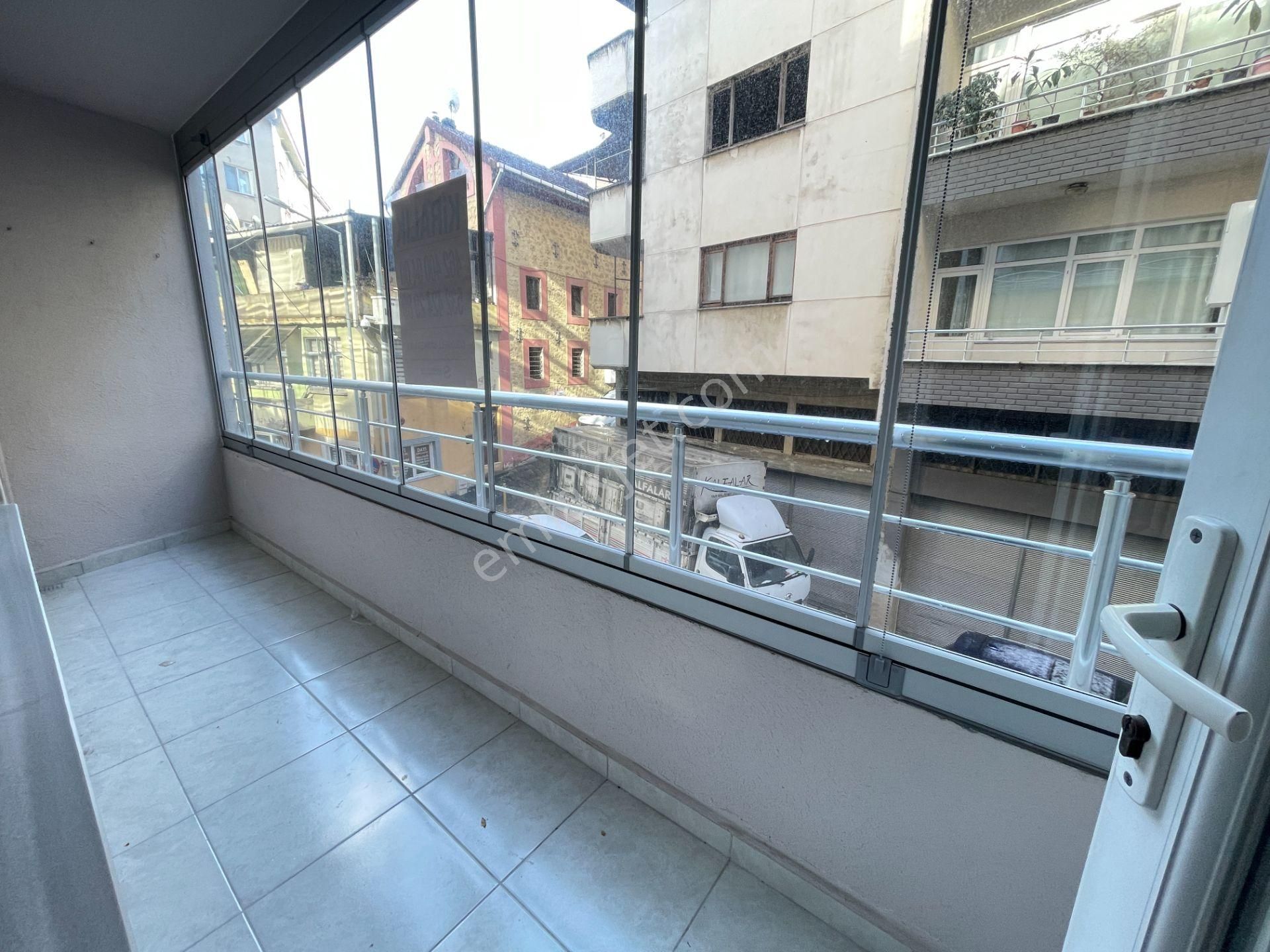 Meydan'a Yürüme Mesafesinde Kiralık Daire - Görsel 11