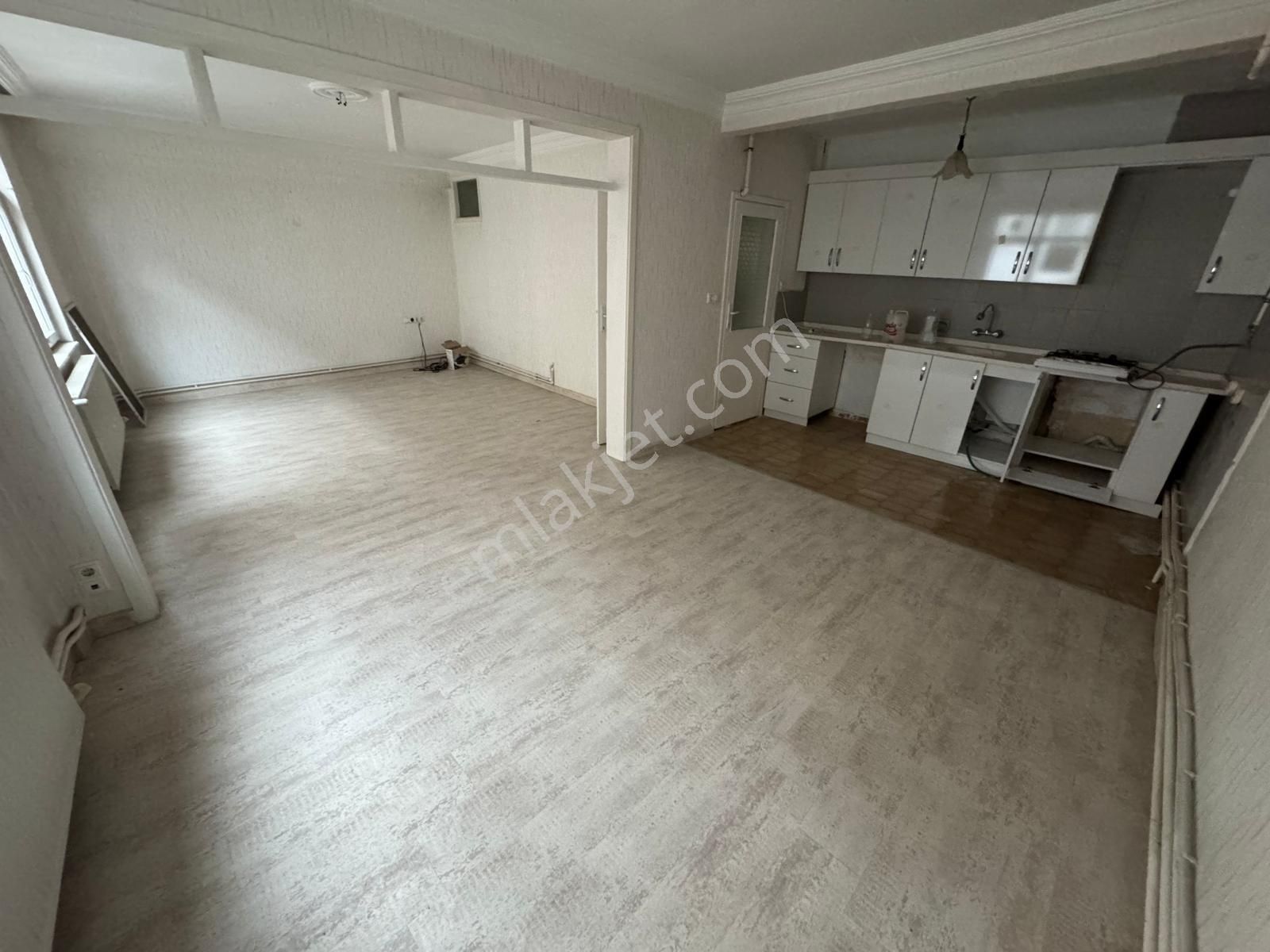 Samsun İlkadım Modern Pazarında Ara Kat Doğagazlı Arsa Tapulu - Görsel 8