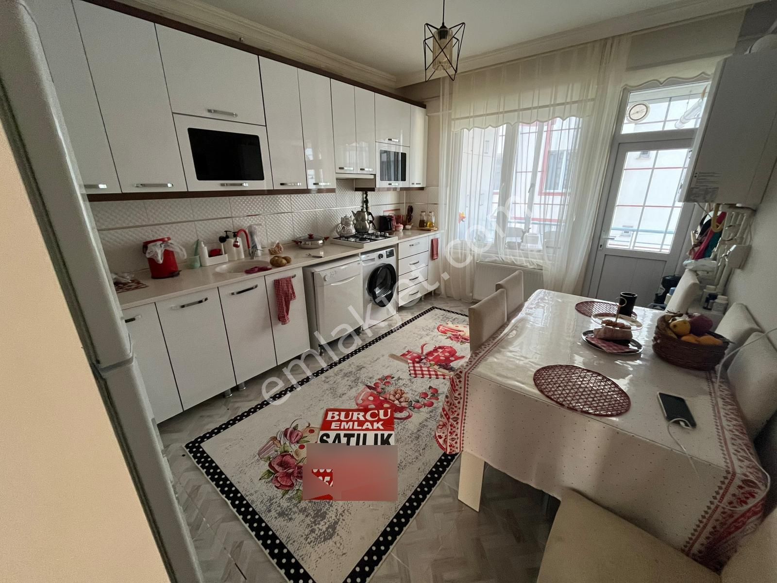 Merkezde Güney Cepheli Ara Kat 3+1 Satılık Daire***burcu Emlaktan*** - Görsel 2
