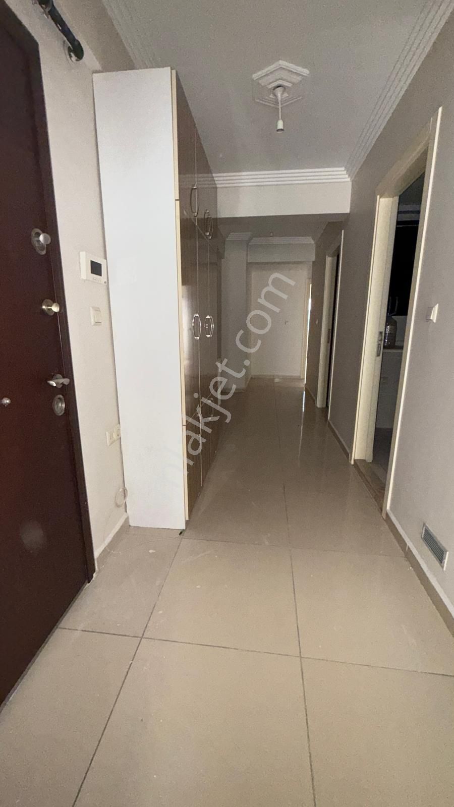 Karşıyaka Şemikler İzban Yakını 3+1 Genç Bina!da Satılık Daire - Görsel 7