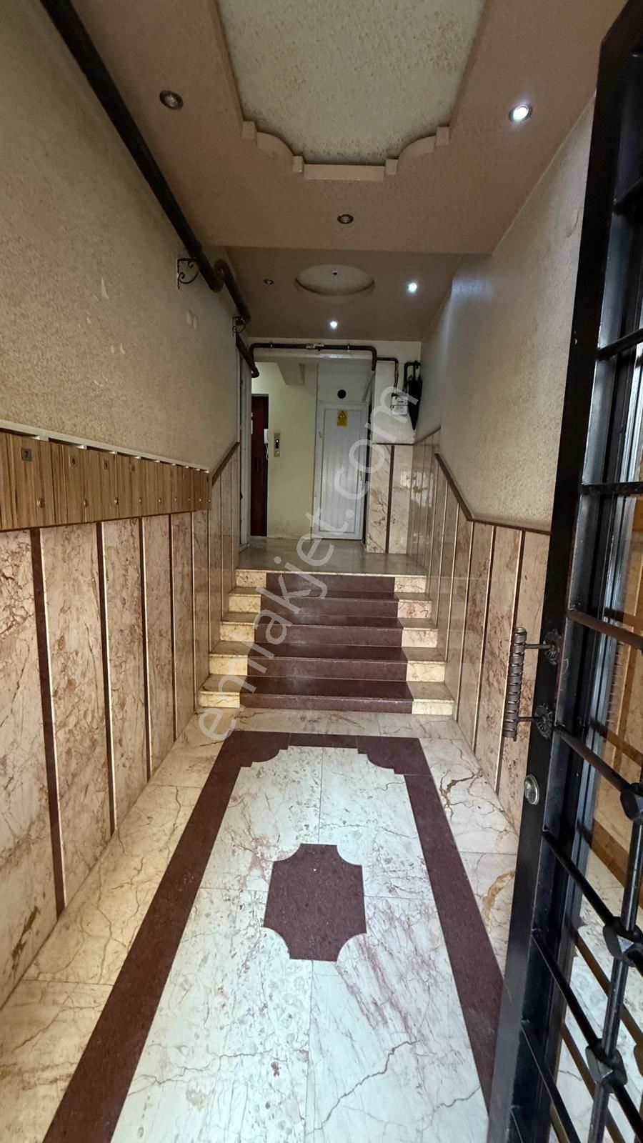 Karşıyaka Şemikler İzban Yakını 3+1 Genç Bina!da Satılık Daire - Görsel 30