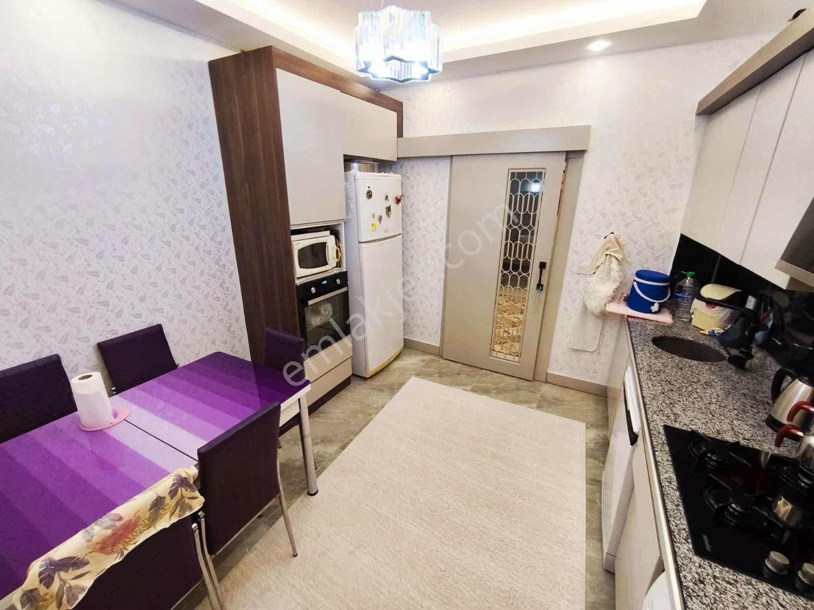 Göktürk'te Emsallerinin Altında! Full Yapılı Ultralüx 3+1 Daire - Görsel 3