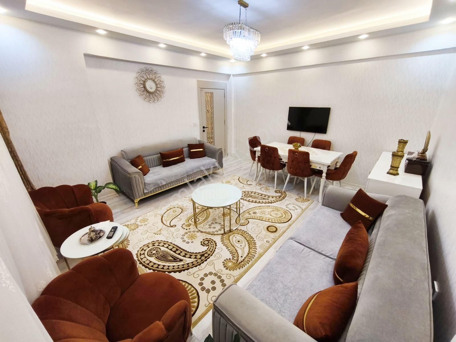 Göktürk'te Emsallerinin Altında! Full Yapılı Ultralüx 3+1 Daire - Görsel 8