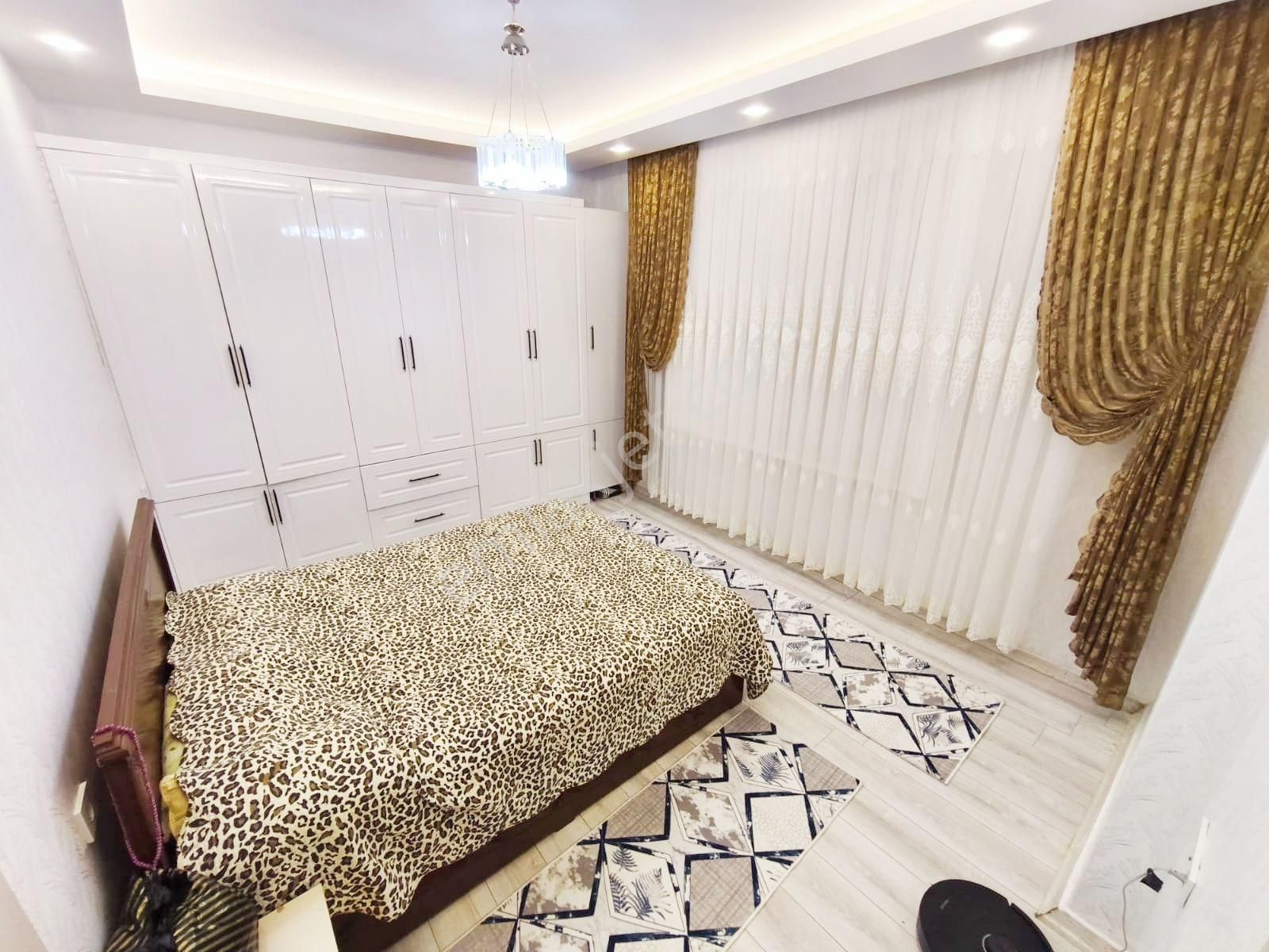 Göktürk'te Emsallerinin Altında! Full Yapılı Ultralüx 3+1 Daire - Görsel 16