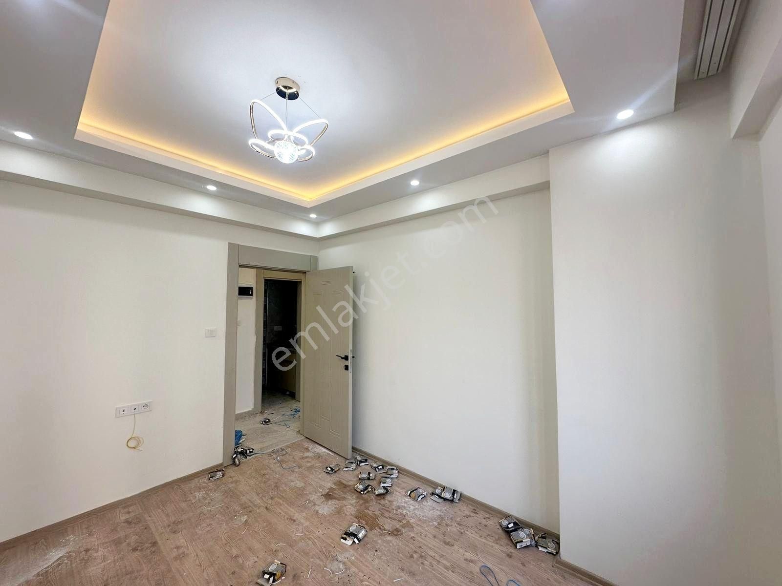 Belkız'da Dip Fiyata Sıfır! Az Katlı Çift Banyolu Ultralüx 2+1 - Görsel 14