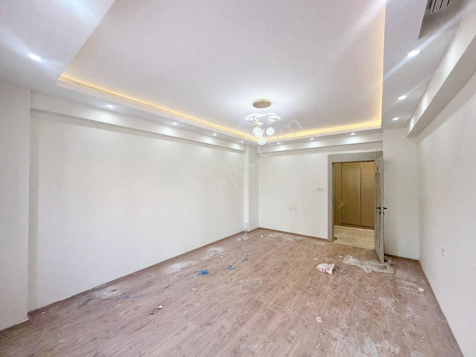 Belkız'da Dip Fiyata Sıfır! Az Katlı Çift Banyolu Ultralüx 2+1 - Görsel 10