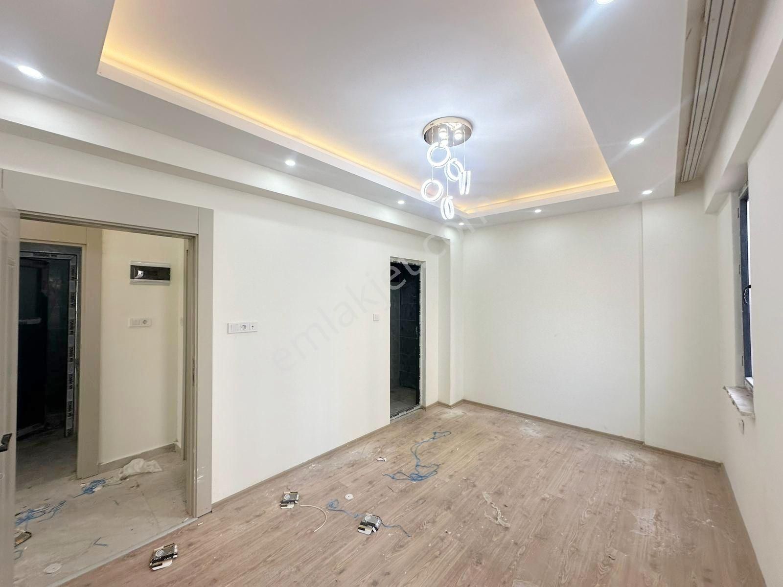 Belkız'da Dip Fiyata Sıfır! Az Katlı Çift Banyolu Ultralüx 2+1 - Görsel 17