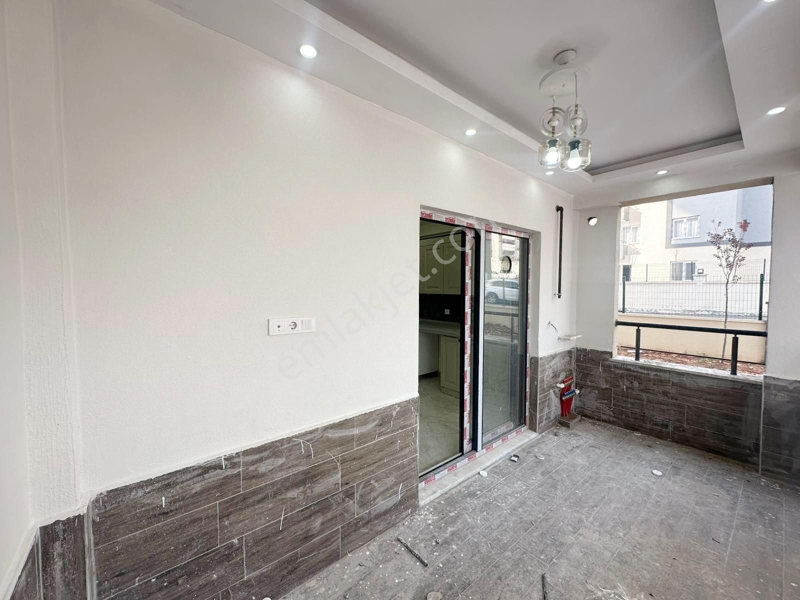 Belkız'da Dip Fiyata Sıfır! Az Katlı Çift Banyolu Ultralüx 2+1 - Görsel 6