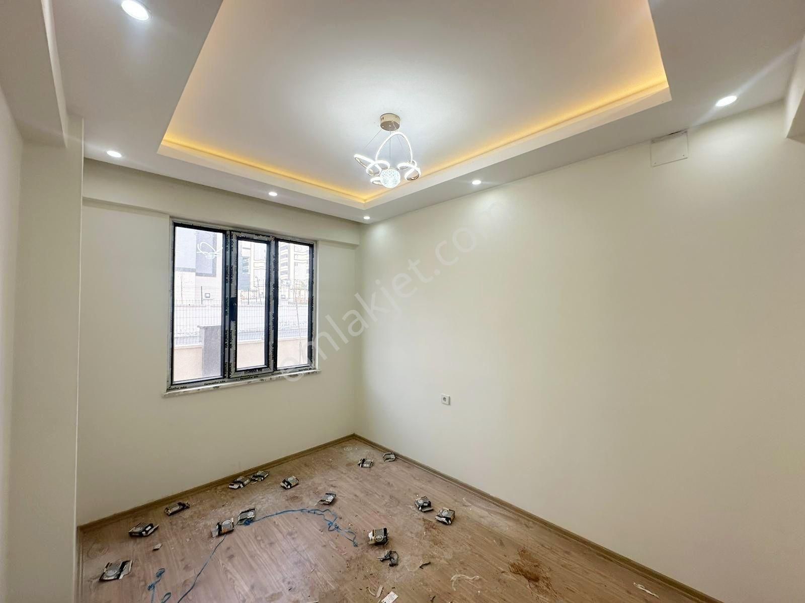 Belkız'da Dip Fiyata Sıfır! Az Katlı Çift Banyolu Ultralüx 2+1 - Görsel 12