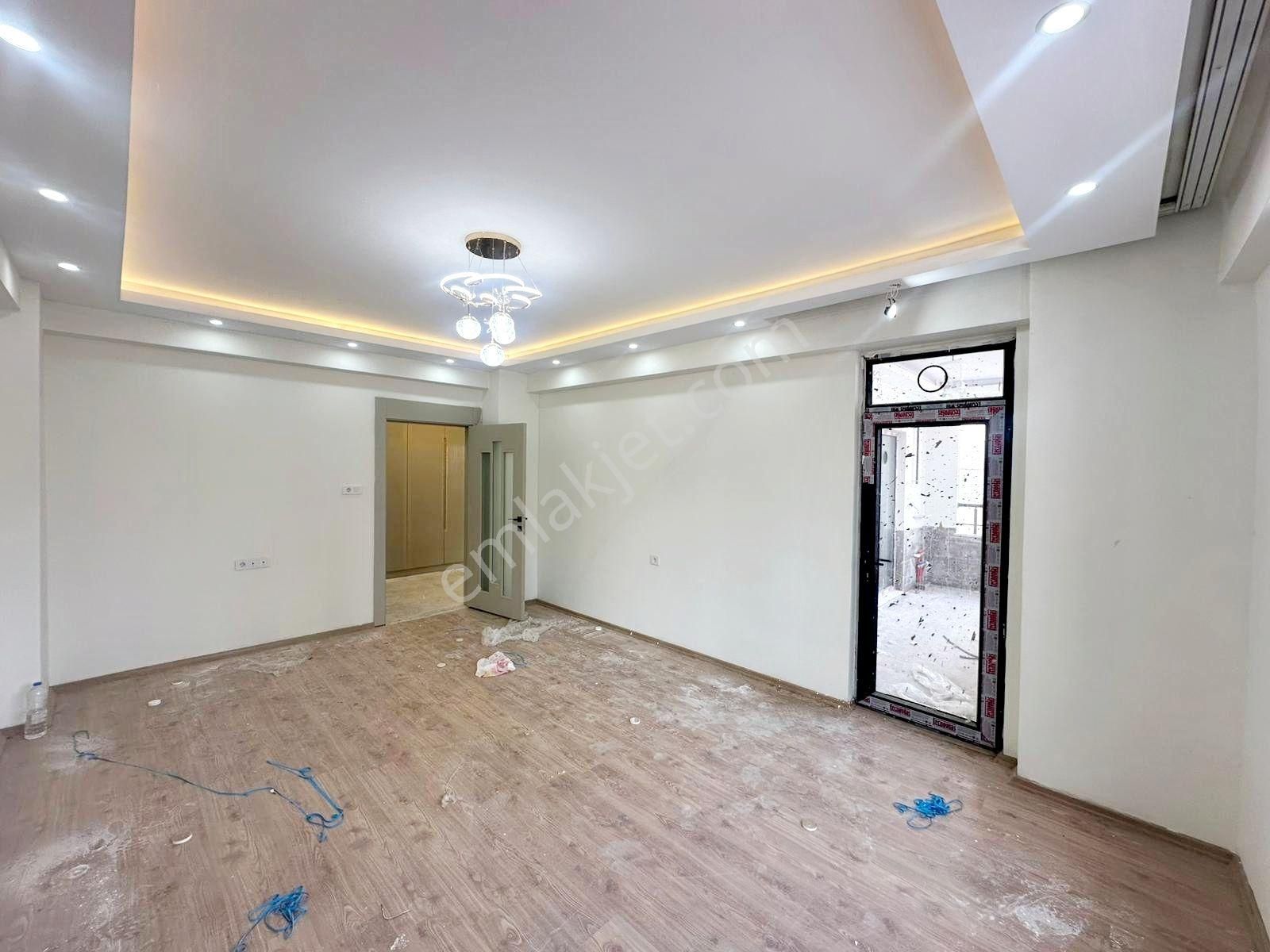 Belkız'da Dip Fiyata Sıfır! Az Katlı Çift Banyolu Ultralüx 2+1 - Görsel 9