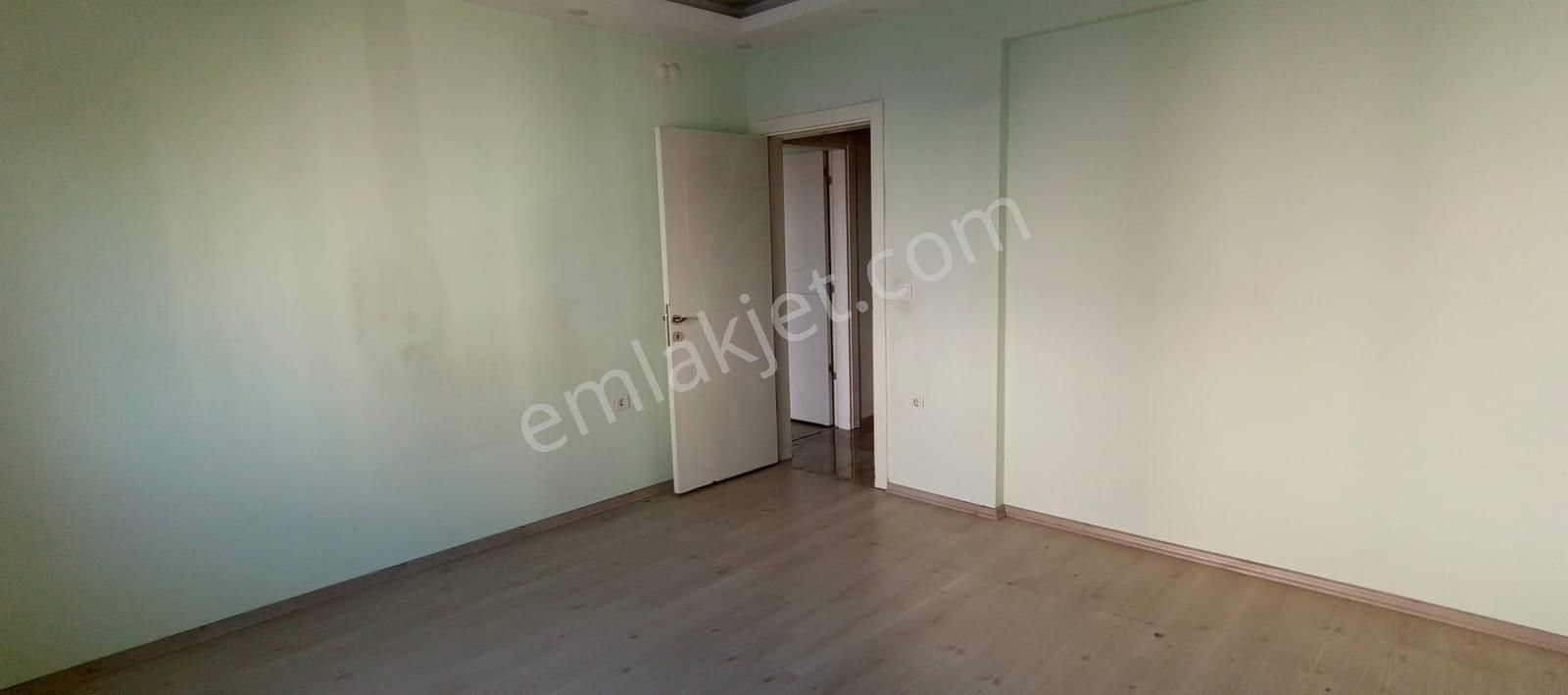 Muratbey Mahallesi; Auaparkevleri Sitesinde Geniş 2+1 Kiralık Daire - Görsel 7