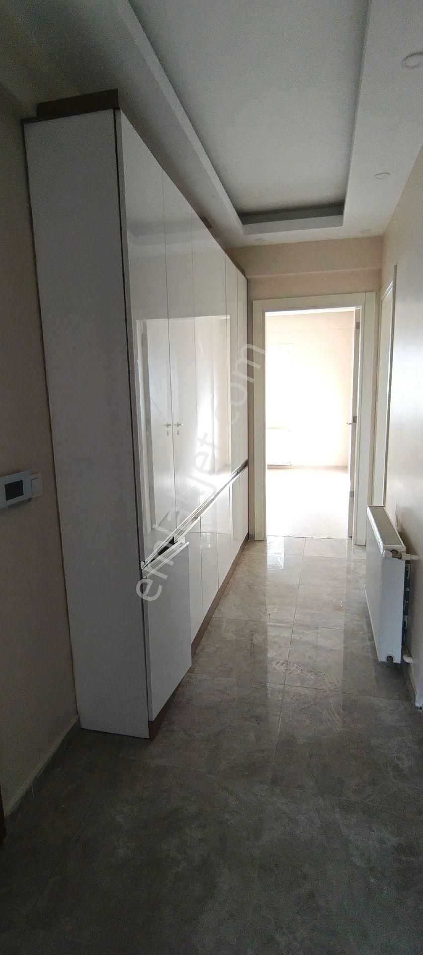 Muratbey Mahallesi; Auaparkevleri Sitesinde Geniş 2+1 Kiralık Daire - Görsel 31