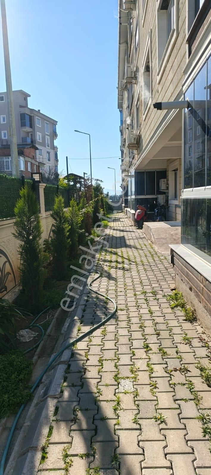 Muratbey Mahallesi; Auaparkevleri Sitesinde Geniş 2+1 Kiralık Daire - Görsel 3