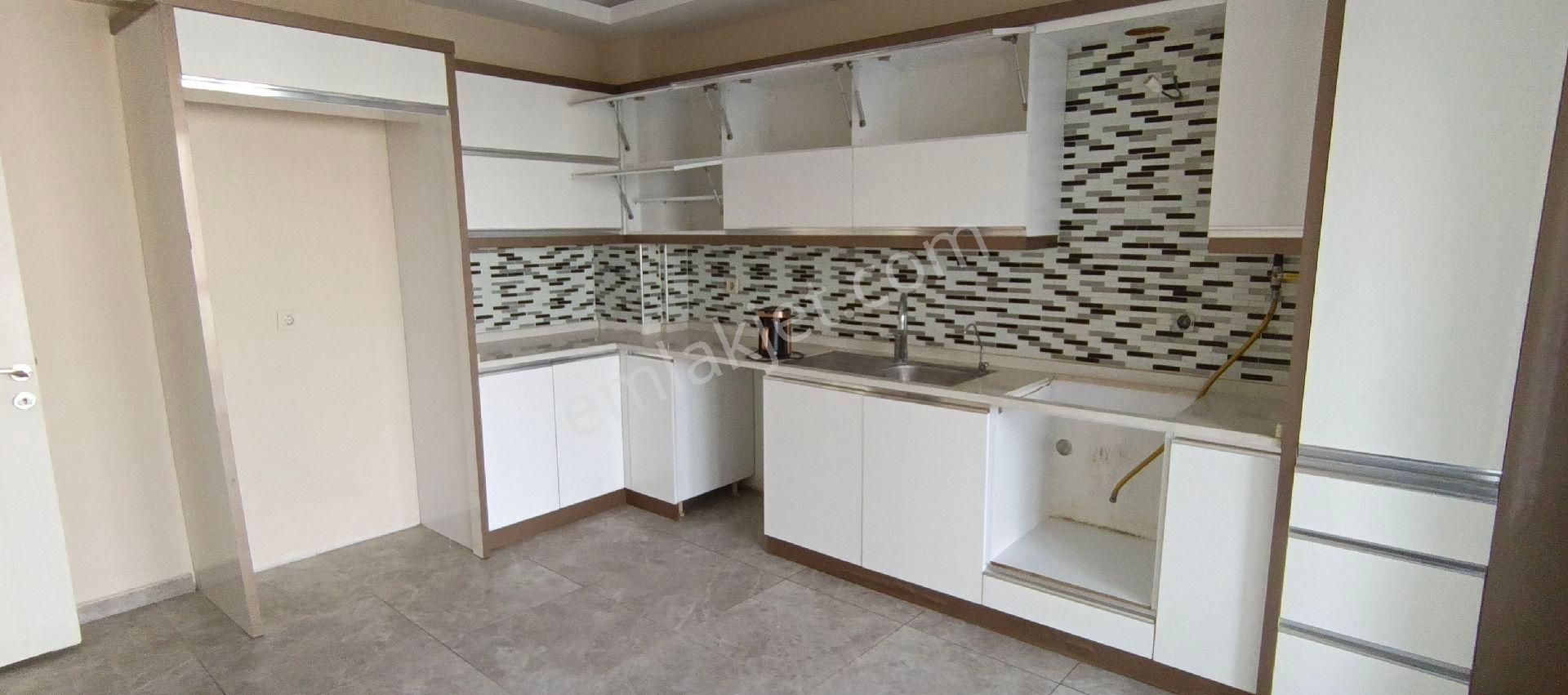 Muratbey Mahallesi; Auaparkevleri Sitesinde Geniş 2+1 Kiralık Daire - Görsel 21