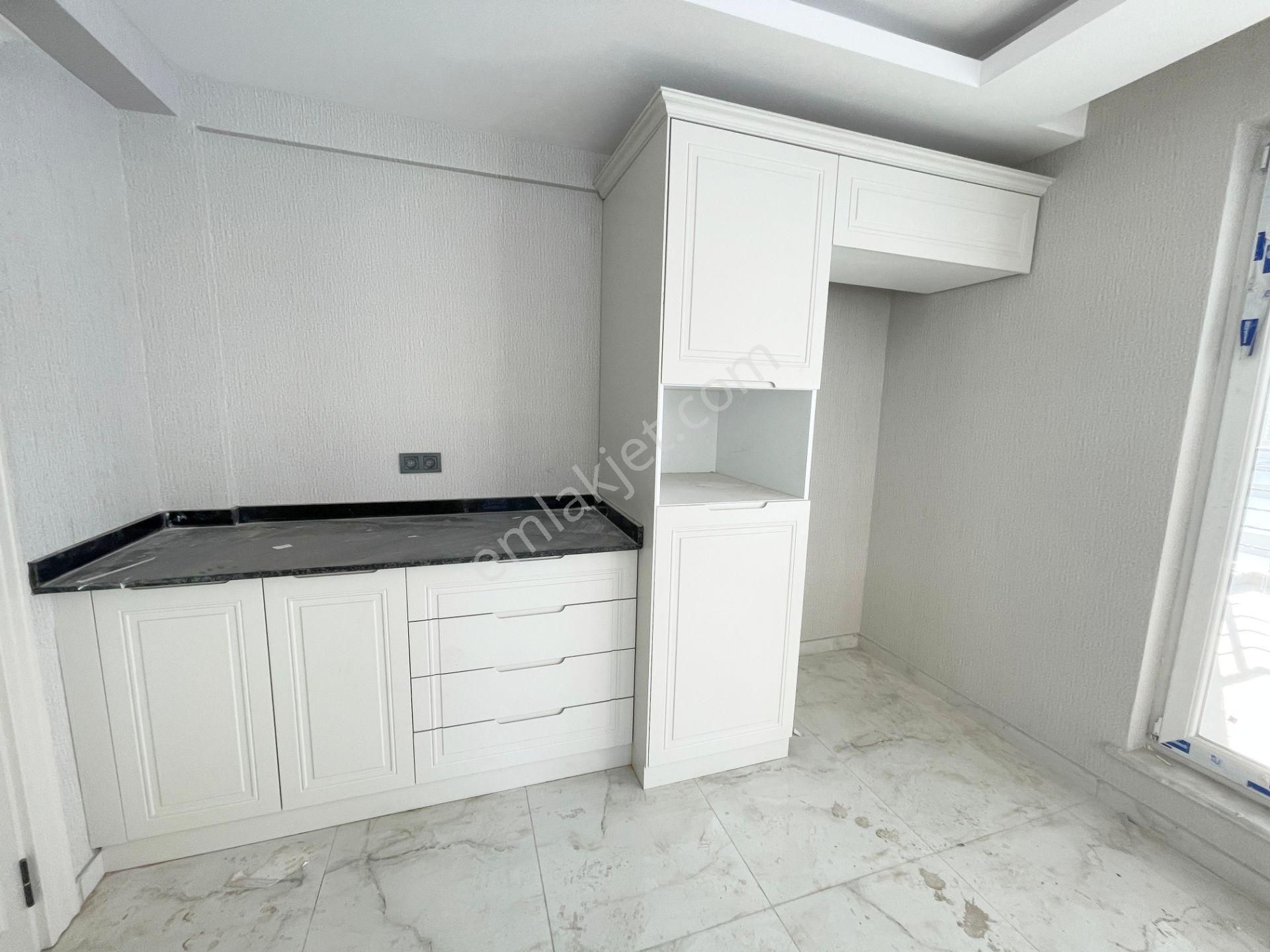 Karacaahmet'te Sıfır! Giyinme Odalı Arakat Ultralüx 3+1 Daire - Görsel 3