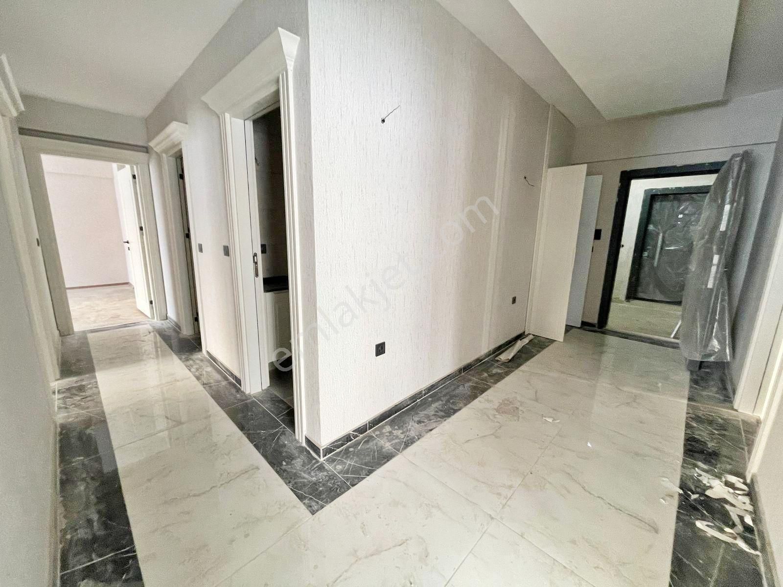 Karacaahmet'te Sıfır! Giyinme Odalı Arakat Ultralüx 3+1 Daire - Görsel 23