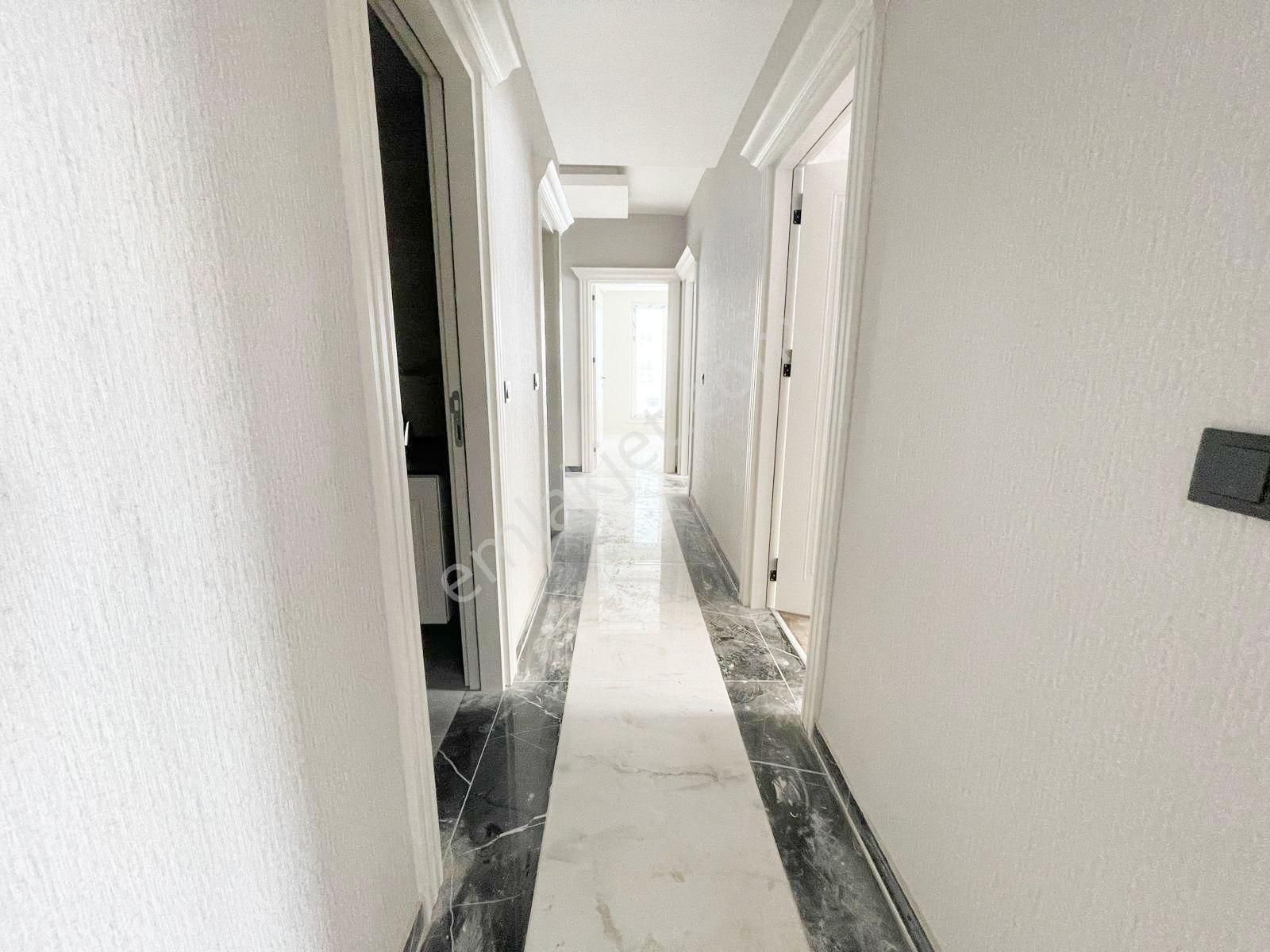Karacaahmet'te Sıfır! Giyinme Odalı Arakat Ultralüx 3+1 Daire - Görsel 19