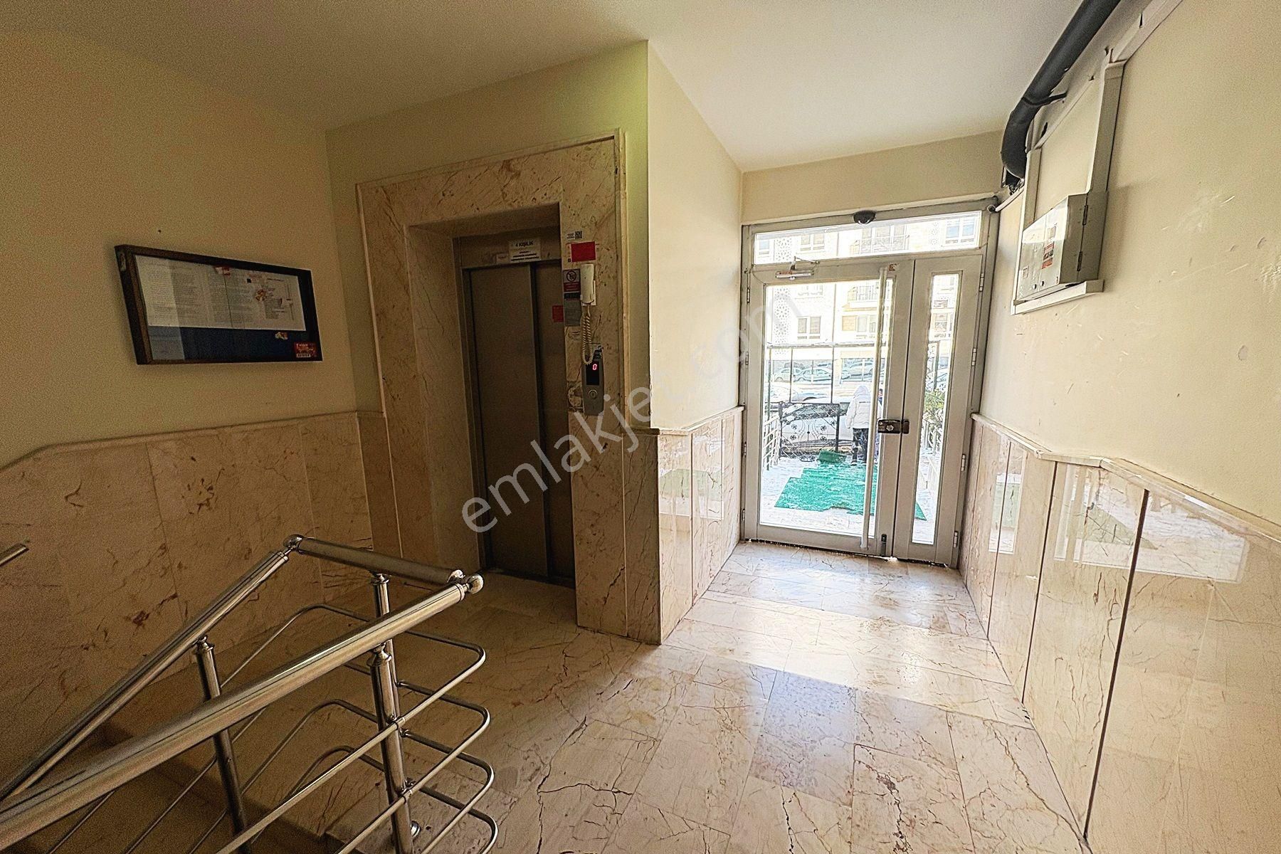 Porsuk Cad. Üzeri 3+1 Geniş M2 Asansörlü Bakımlı Kiralık Daire - Görsel 35