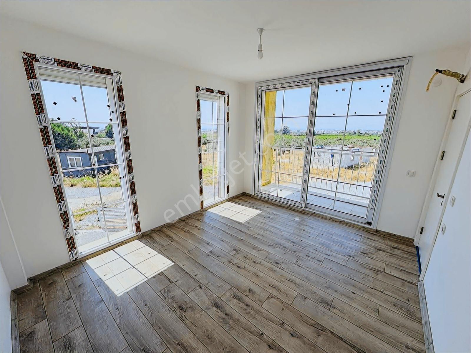 Kuşadası Davutlar'da Tek Müstakil Özel Havuzlu 4+1 Villa - Görsel 23