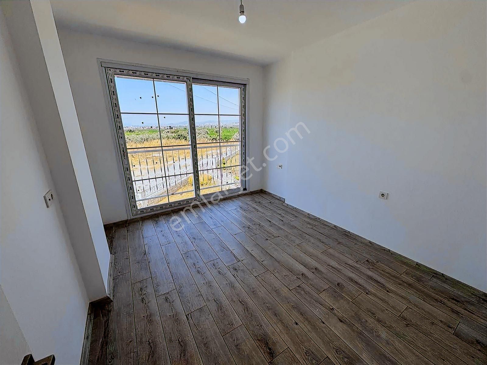 Kuşadası Davutlar'da Tek Müstakil Özel Havuzlu 4+1 Villa - Görsel 5