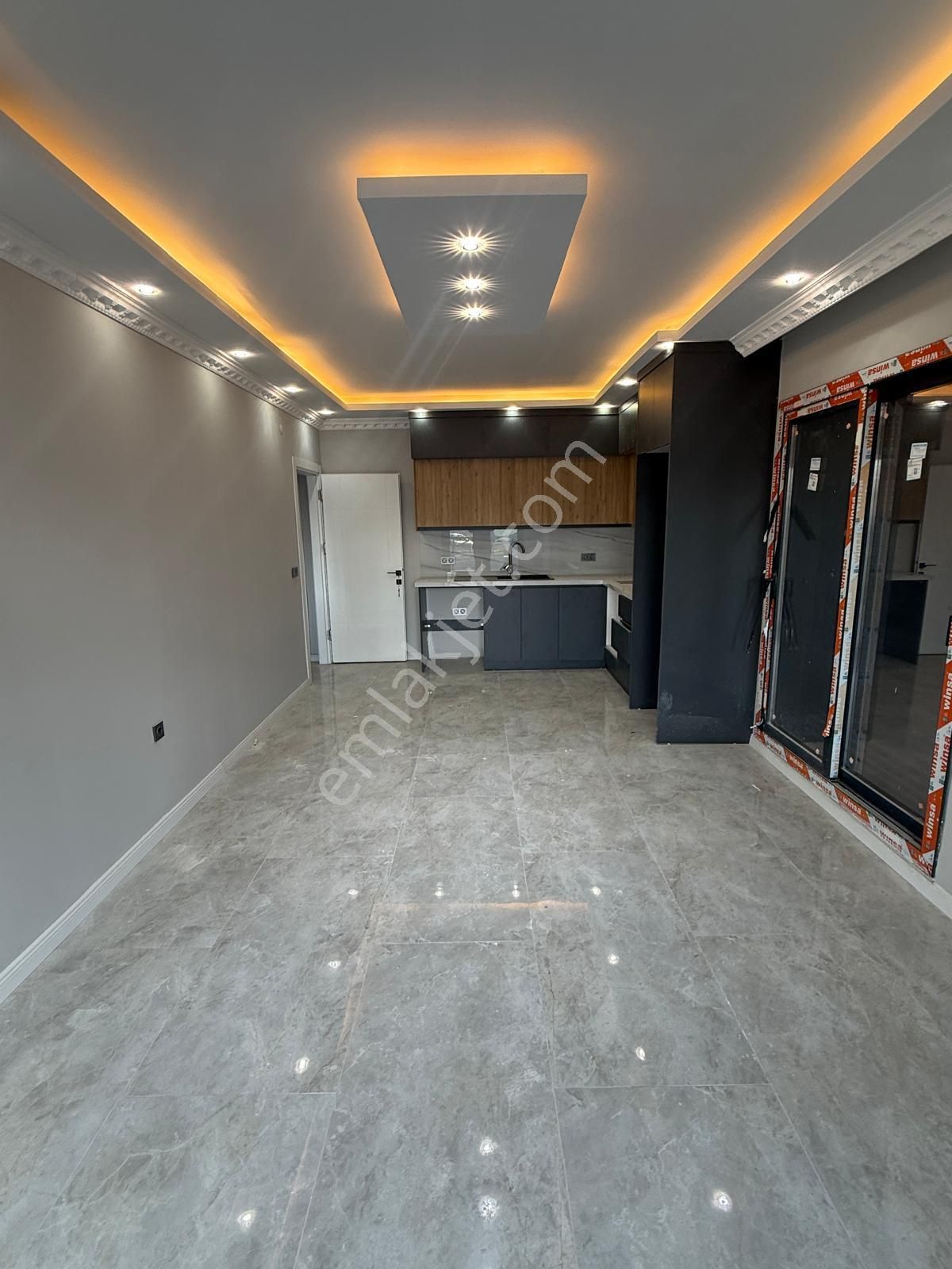 Cumhuriyet Mah.de Özel Yapım 2+1 | Önü Açık - Görsel 9