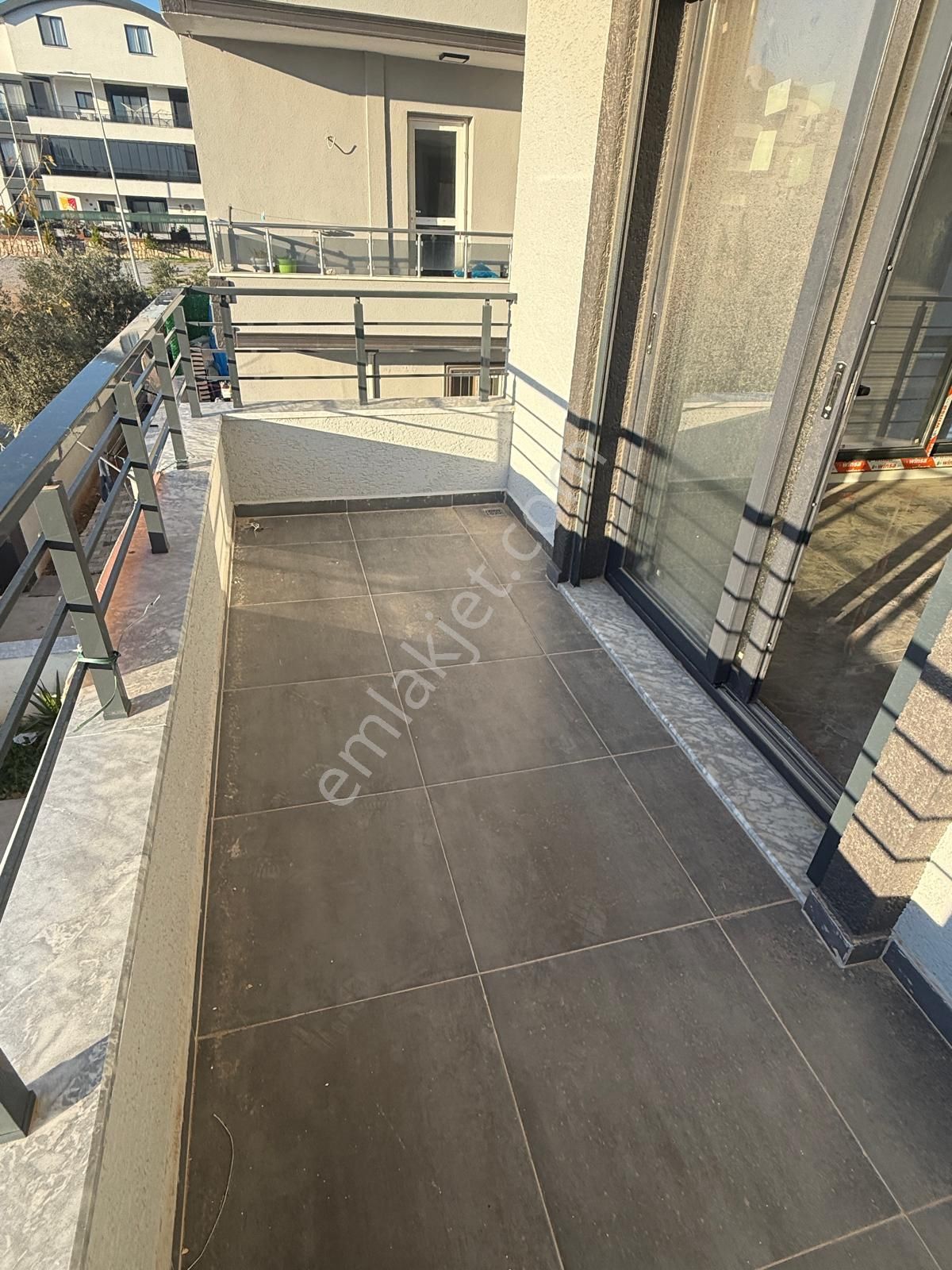 Cumhuriyet Mah.de Özel Yapım 2+1 | Önü Açık - Görsel 12