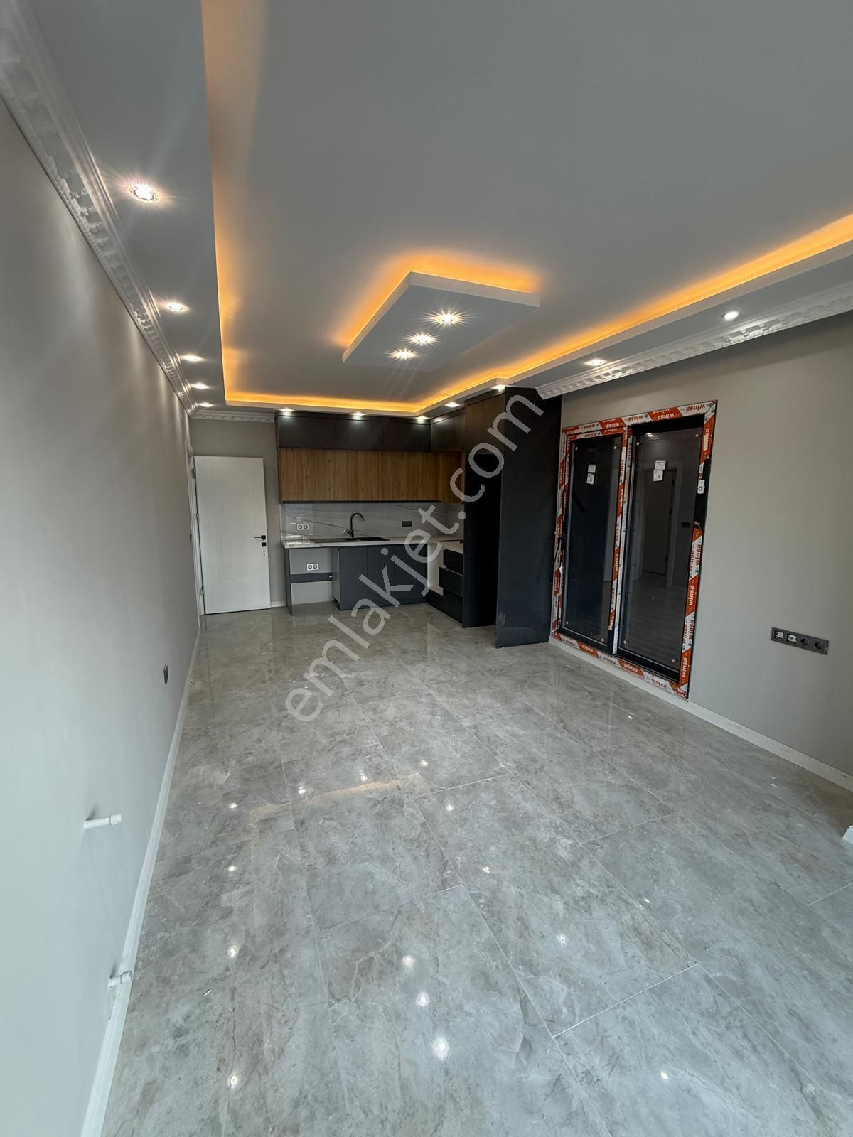 Cumhuriyet Mah.de Özel Yapım 2+1 | Önü Açık - Görsel 8