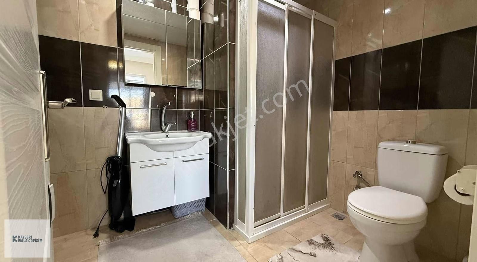 Beyazşehir Mah. Anayol Üzeri İçi Full Yapılı Geniş 3+1 Daire - Görsel 21