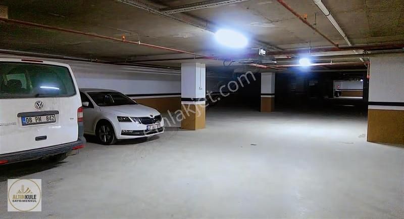 Altınkule'den 1071 Manzara Evlerinde Cadde Üstü 4+1 Lüks Daire - Görsel 4