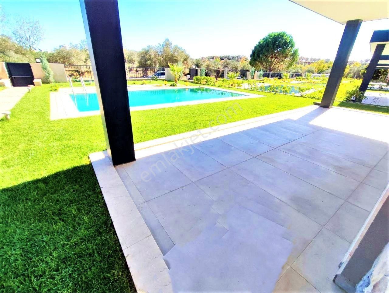 Güre'de Aygülden Sıfır Nezih Site İçi Tam Bağımsız Havuzlu Doğa İle İç İçe Muteşem 4+1 Satılık Villa - Görsel 8