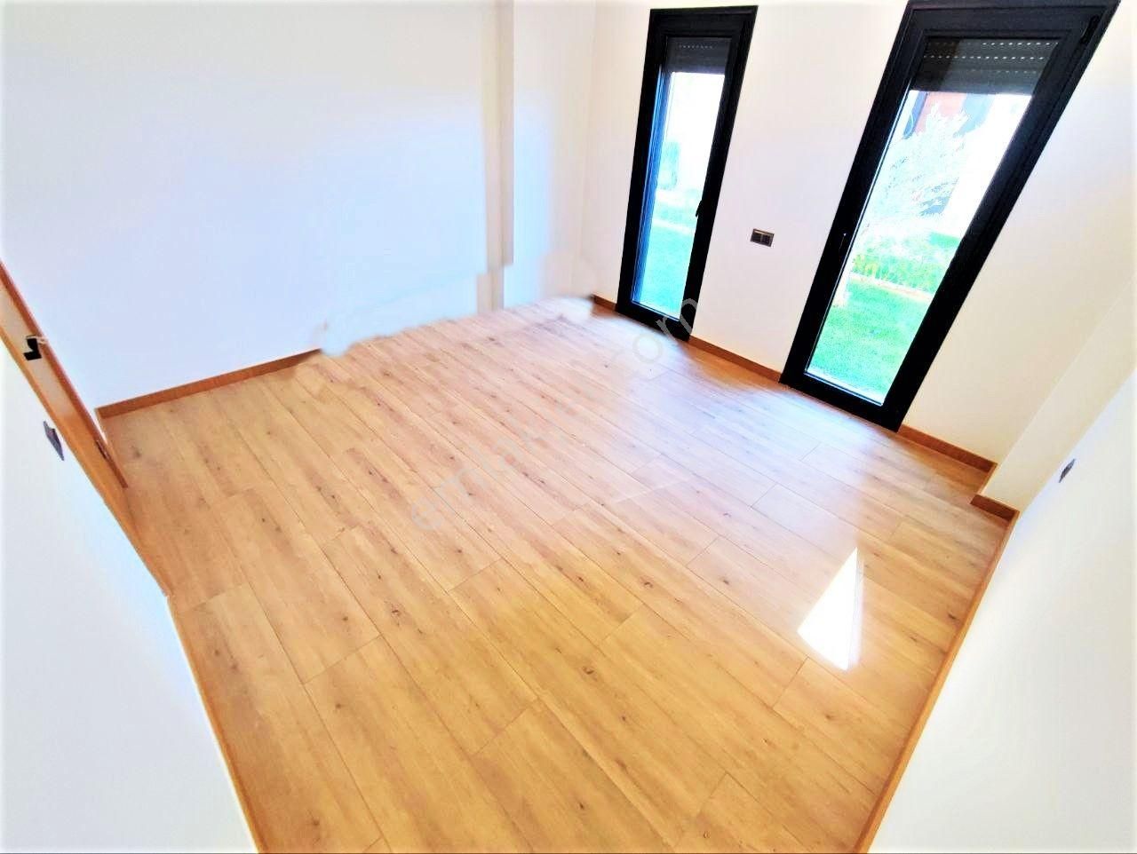 Güre'de Aygülden Sıfır Nezih Site İçi Tam Bağımsız Havuzlu Doğa İle İç İçe Muteşem 4+1 Satılık Villa - Görsel 11