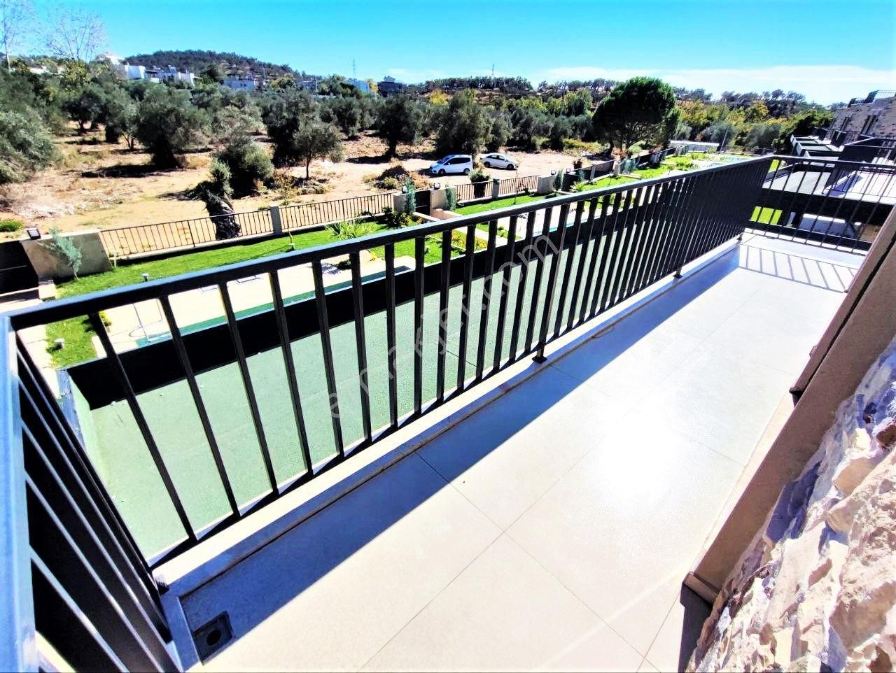 Güre'de Aygülden Sıfır Nezih Site İçi Tam Bağımsız Havuzlu Doğa İle İç İçe Muteşem 4+1 Satılık Villa - Görsel 24