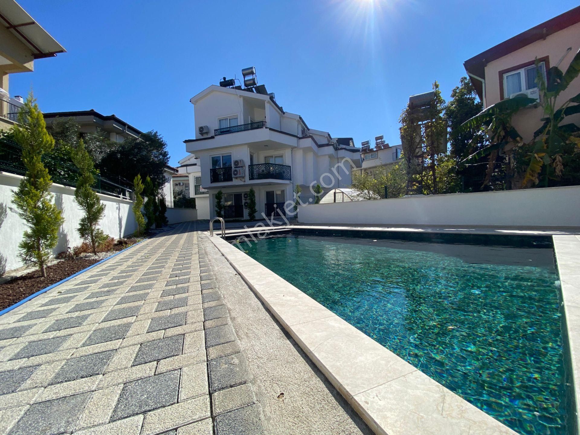 Goldhouse Dan Kiralık Daire Foça Mahallesinde 3+1 Dubleks Havuzlu - Görsel 26