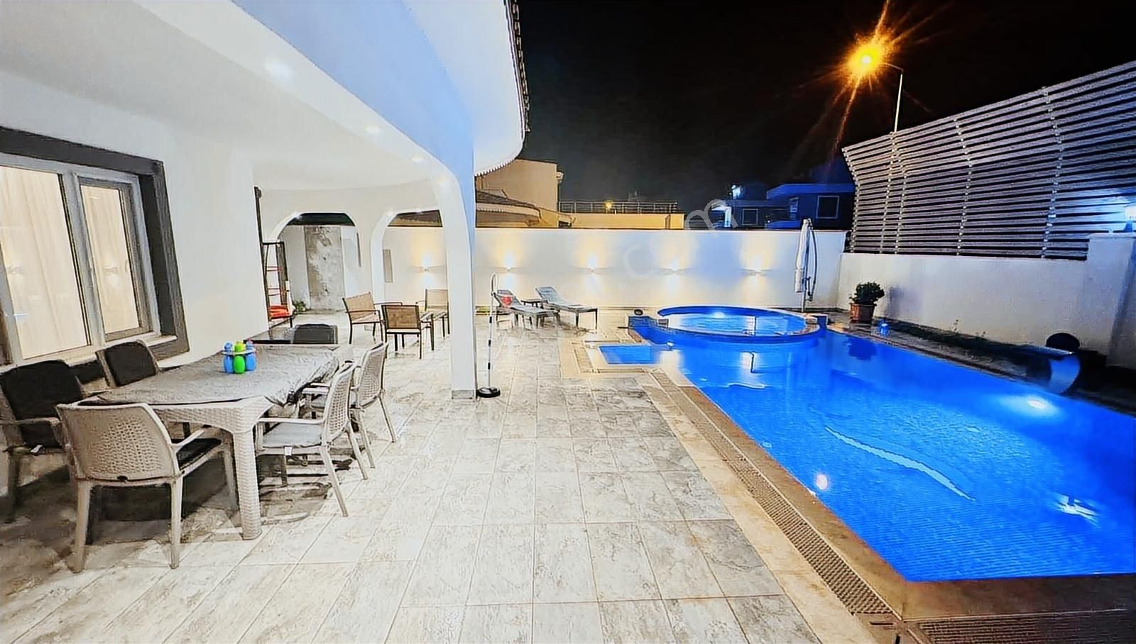 Belek Kadriye Villalar Bölgesinde Satılık Villa - Görsel 11